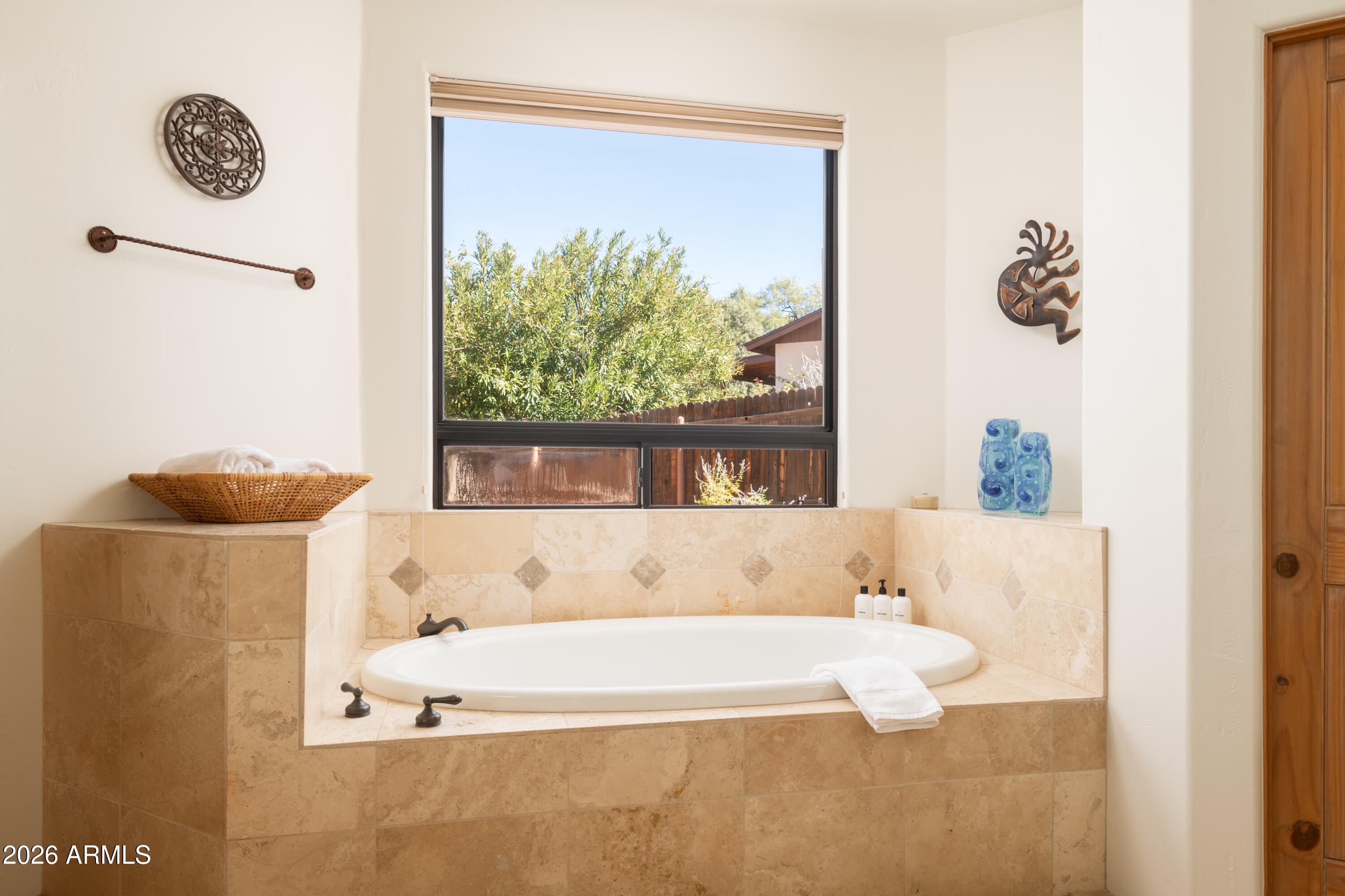 SADDLEROCK HOMES - Residential