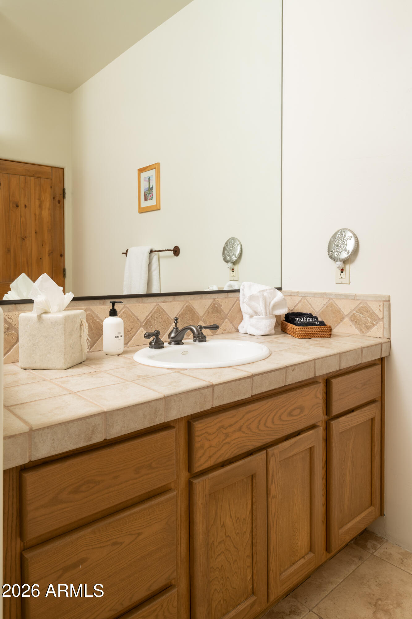 SADDLEROCK HOMES - Residential