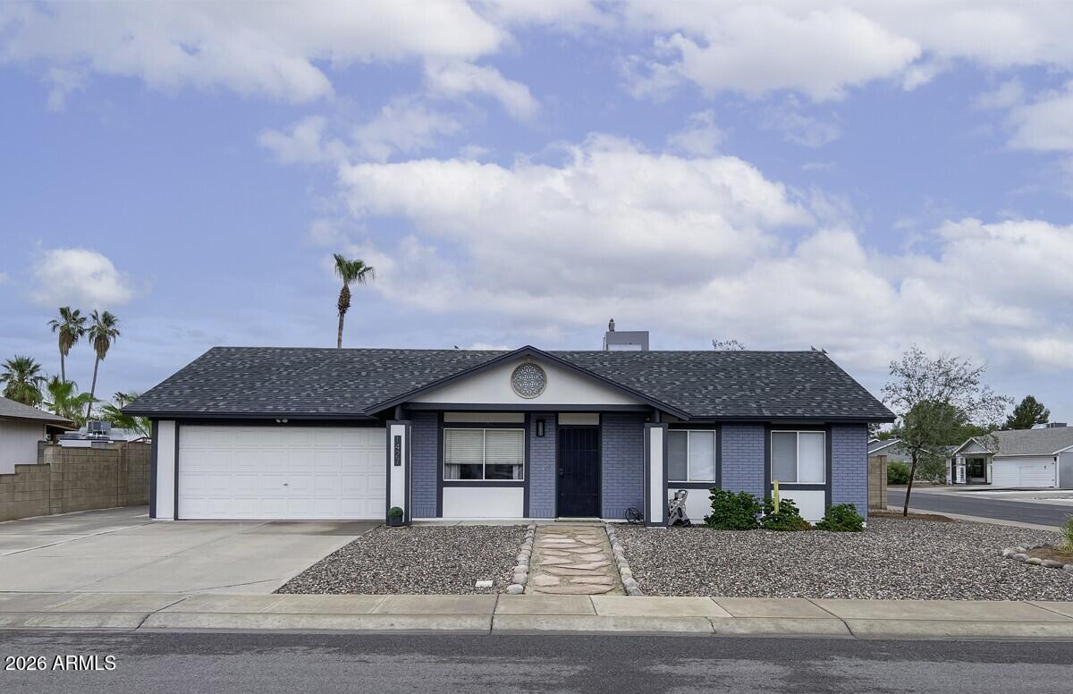 PARKWOOD ESTATES UNIT 1 - Residential