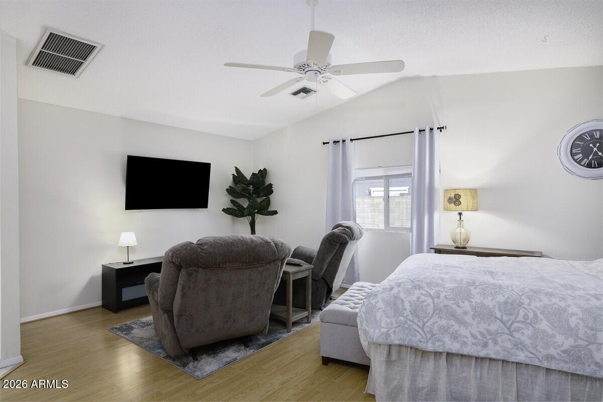 PARKWOOD ESTATES UNIT 1 - Residential