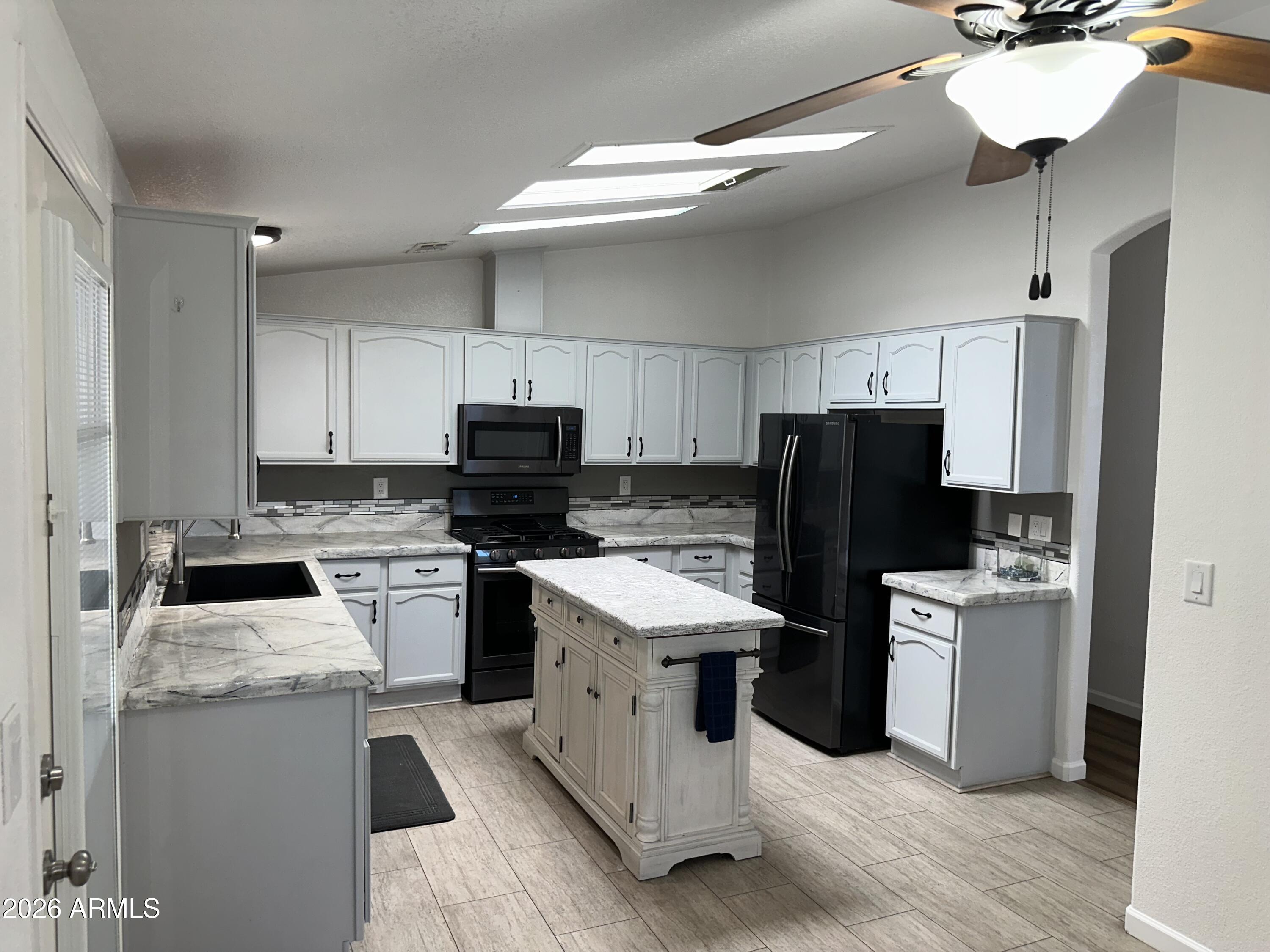 DESERT HARBOR - Residential
