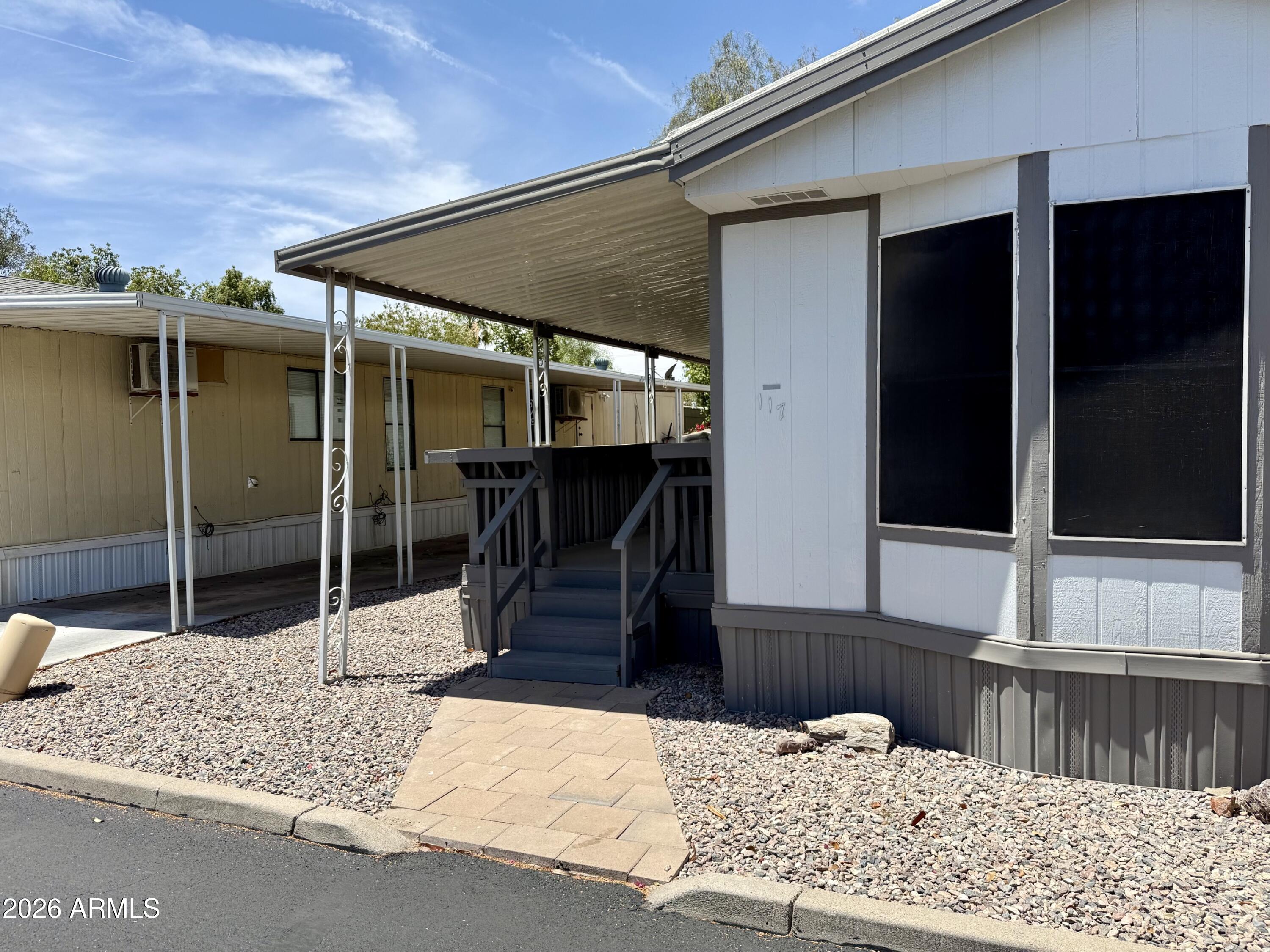 Paradise Groves Manufactured Home Park - Residential