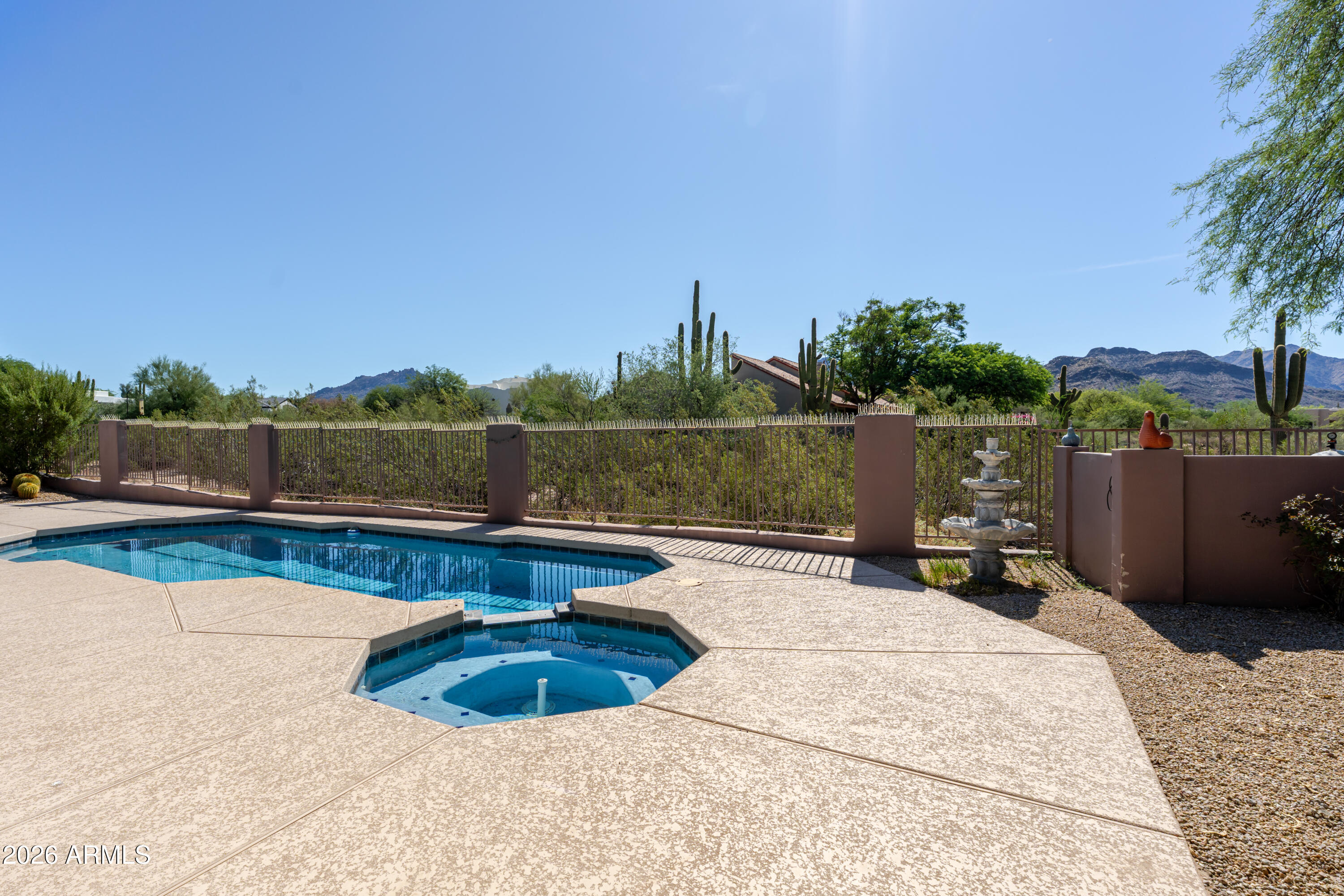 PINNACLE PEAK VISTAS 4 - Residential