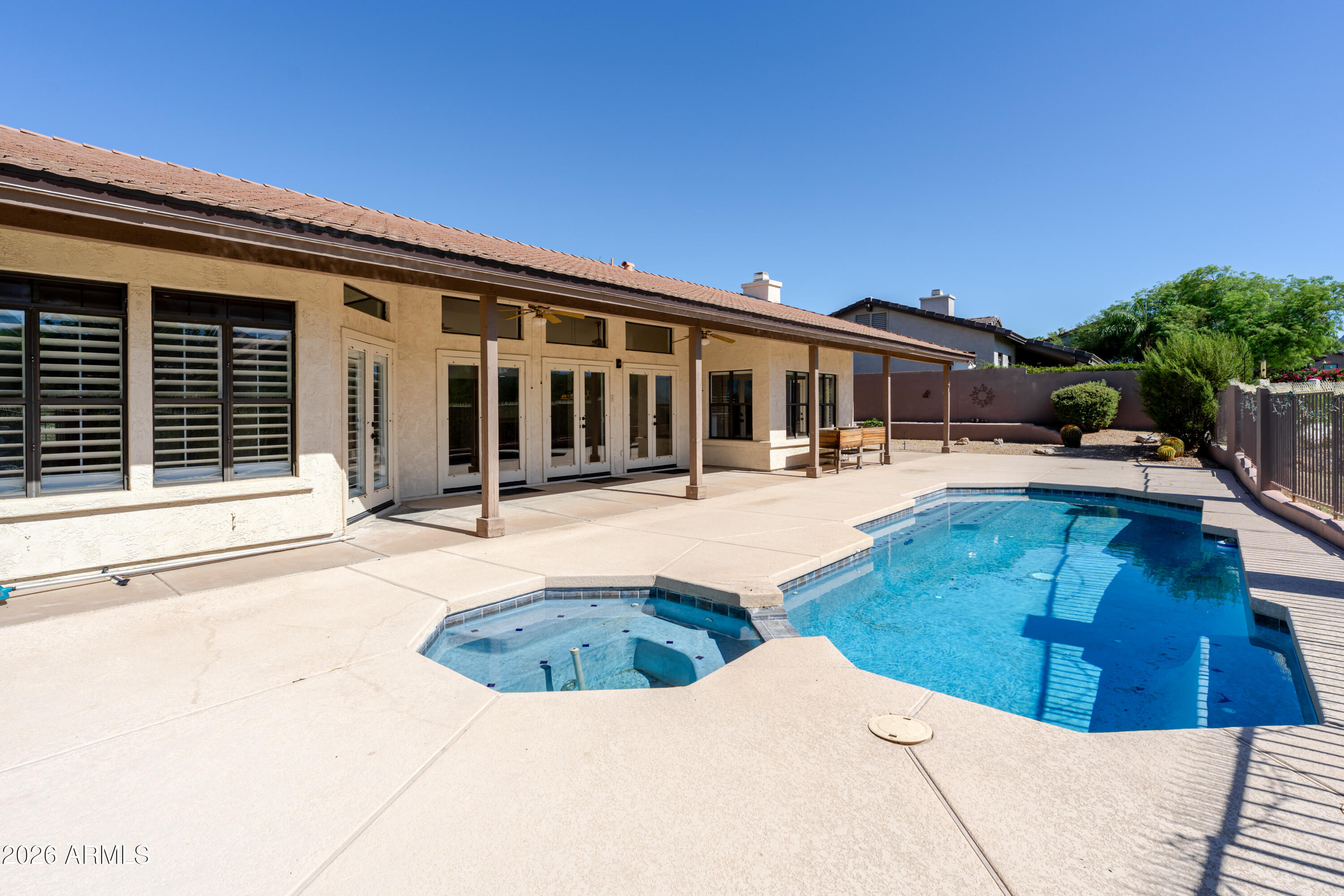 PINNACLE PEAK VISTAS 4 - Residential