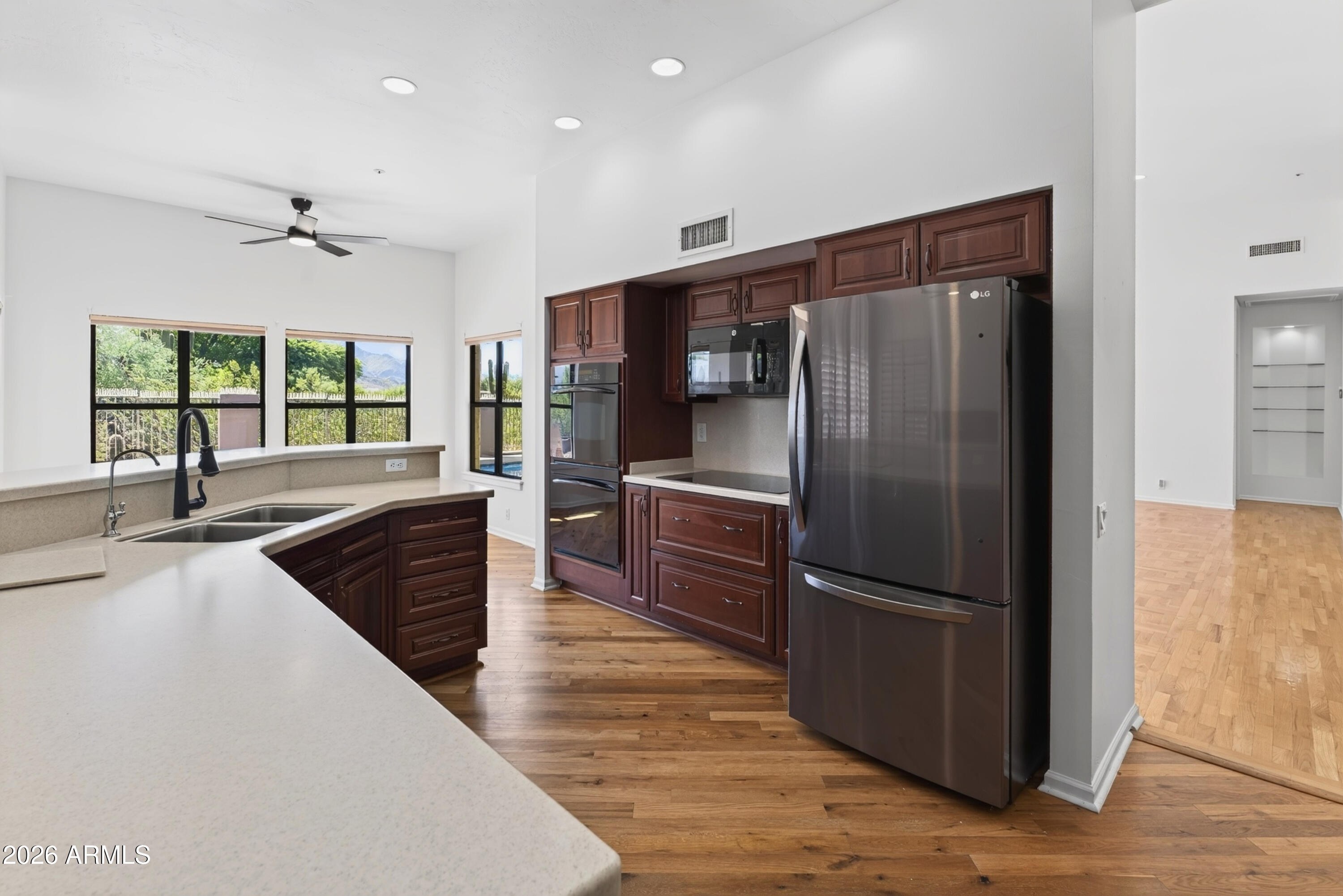 PINNACLE PEAK VISTAS 4 - Residential