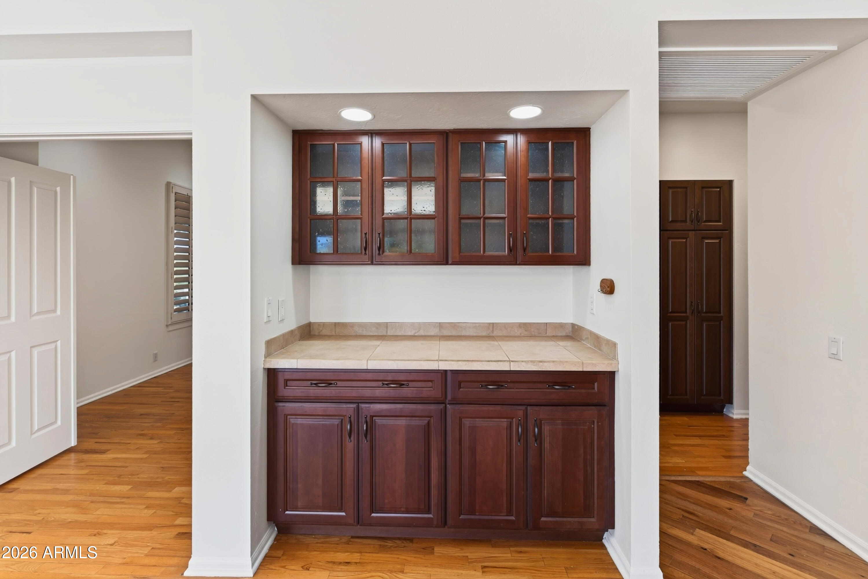 PINNACLE PEAK VISTAS 4 - Residential