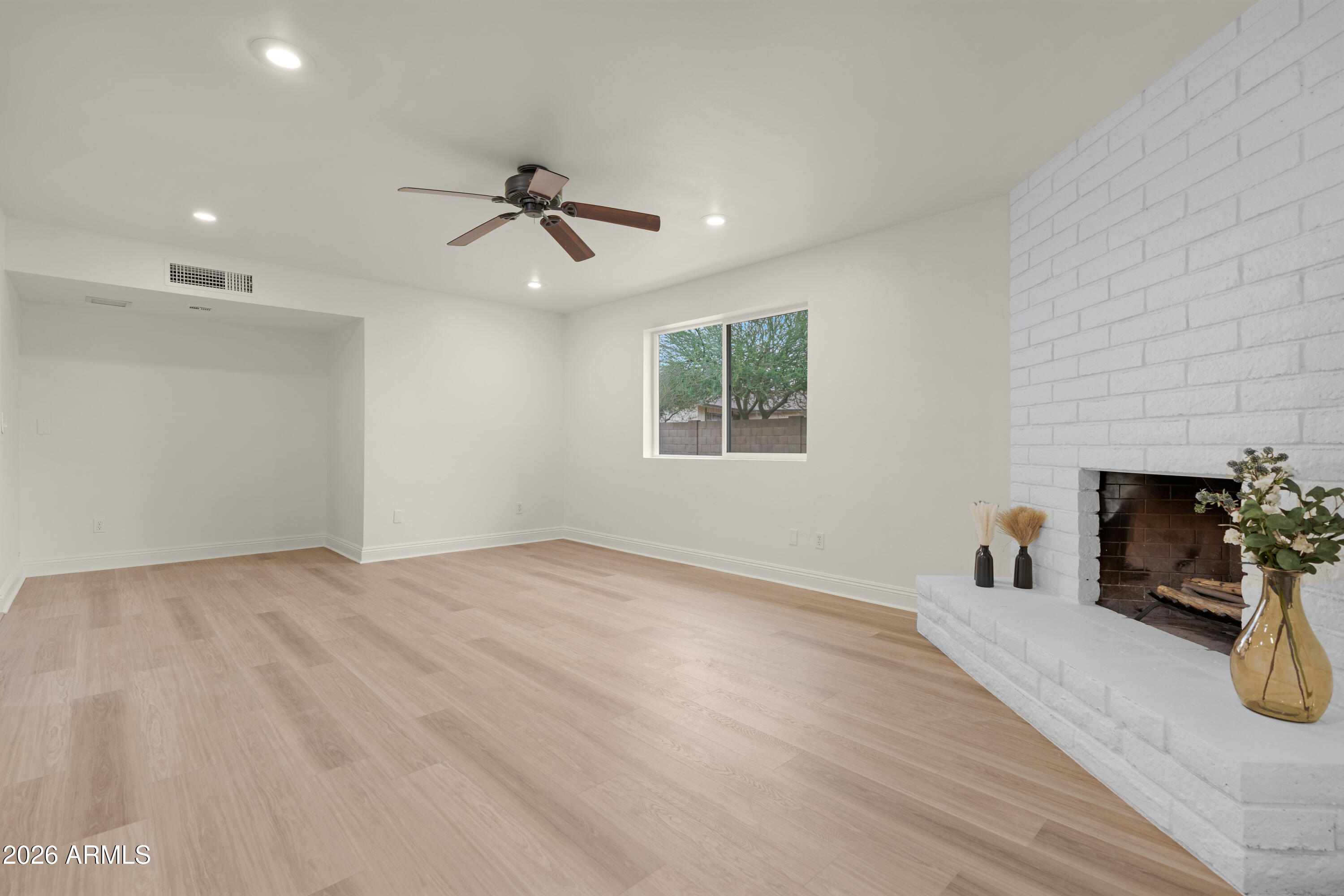 DESERT FOOTHILLS ESTATES 3 - Residential