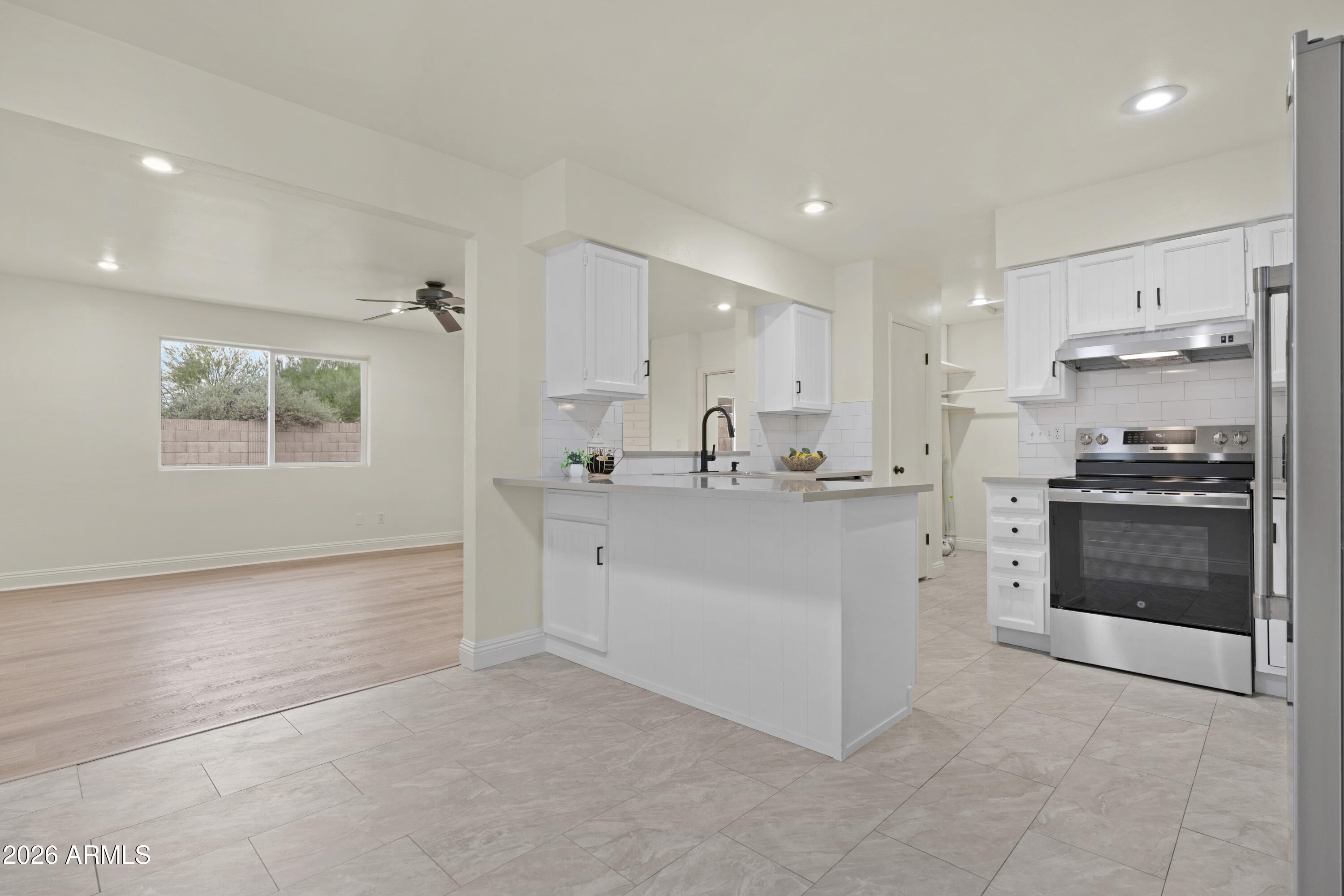 DESERT FOOTHILLS ESTATES 3 - Residential