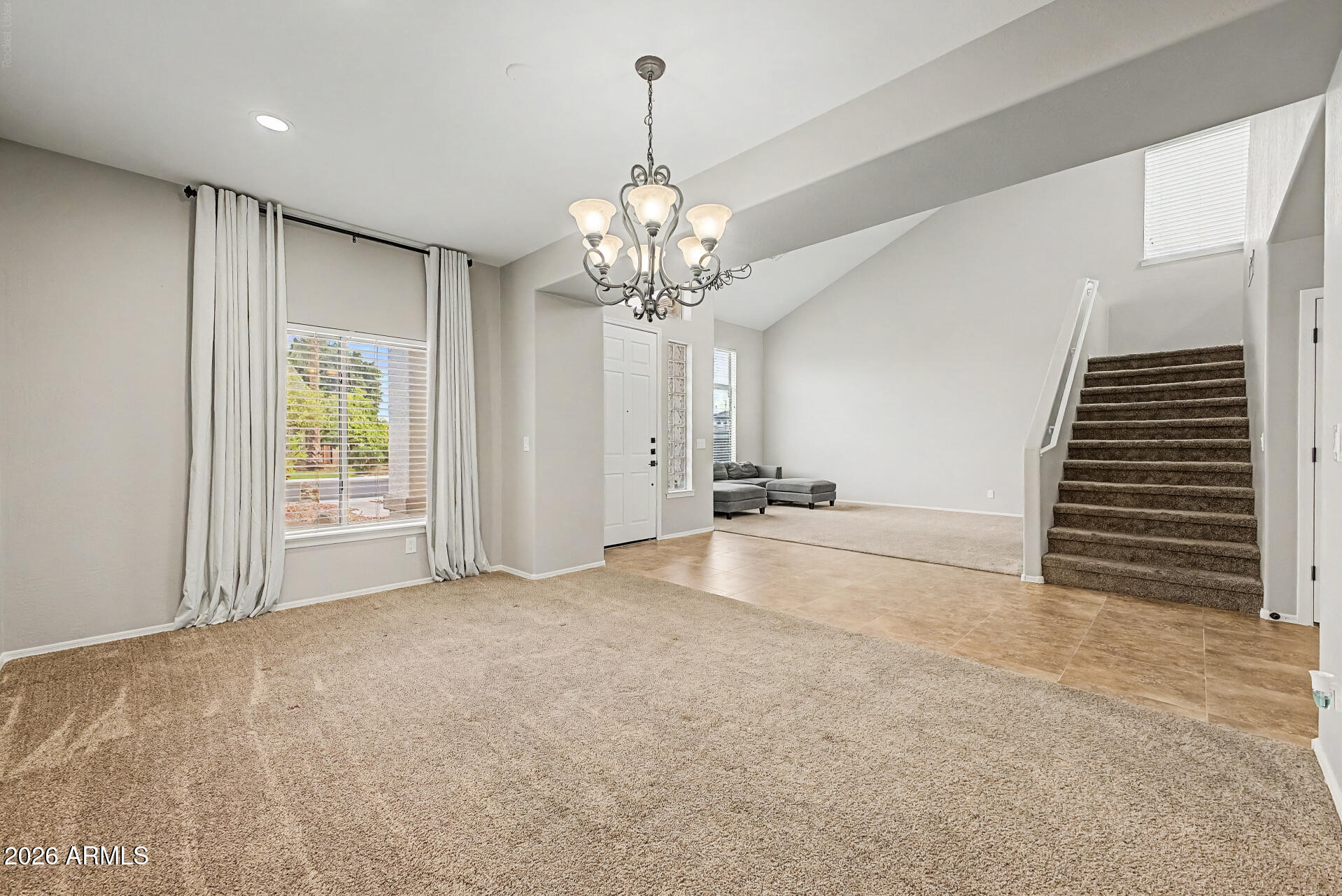VALENCIA GROVES - Residential