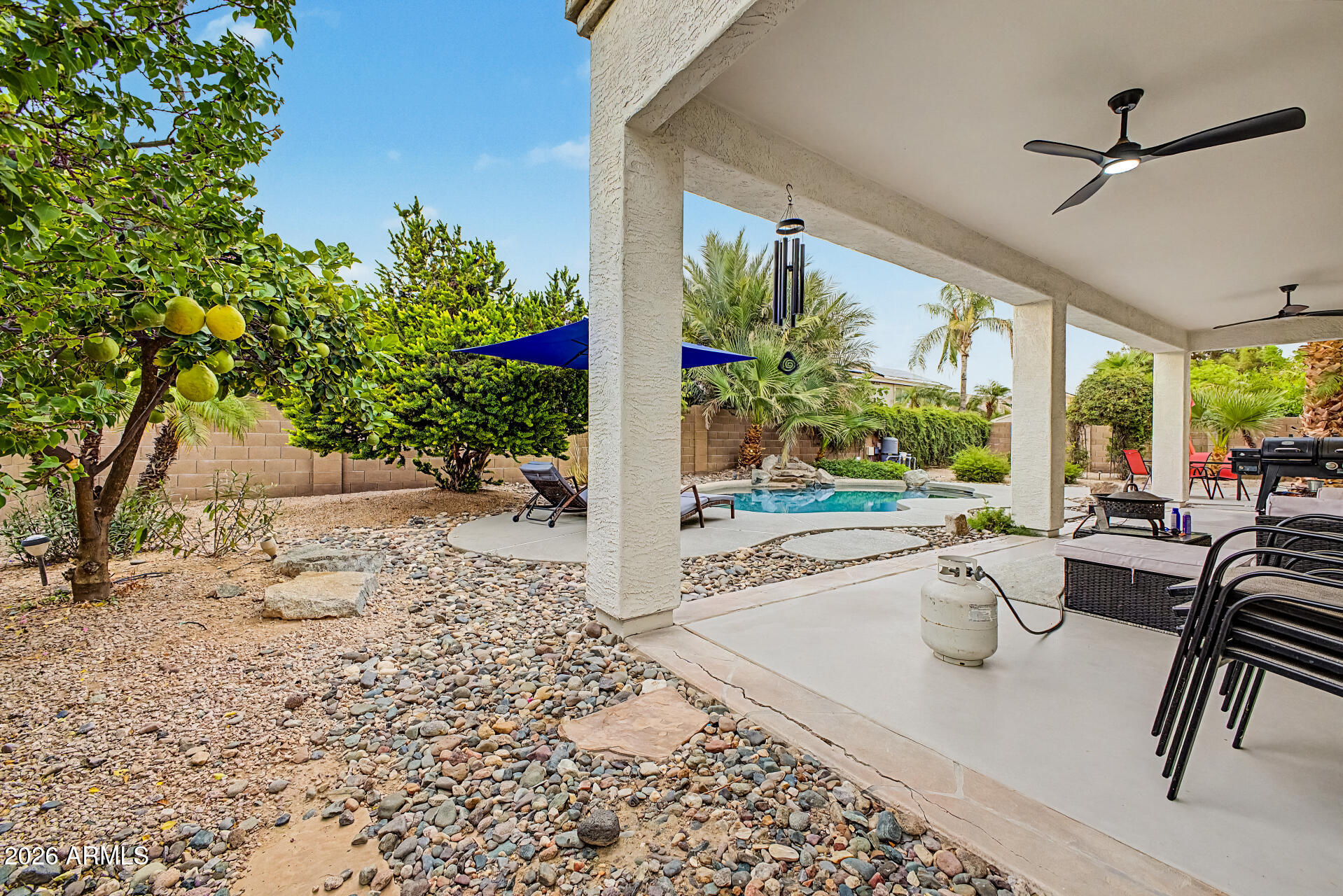 VALENCIA GROVES - Residential