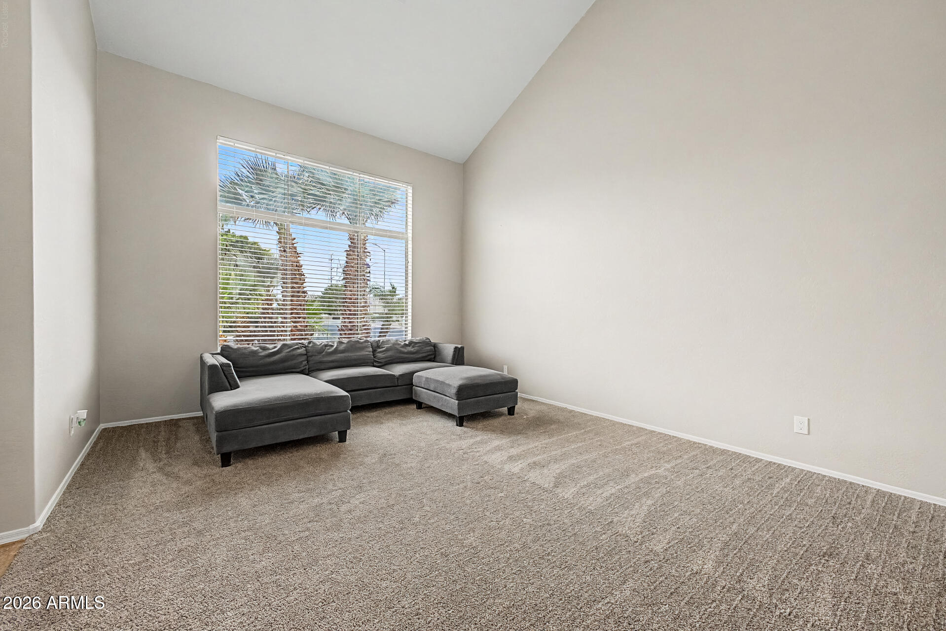 VALENCIA GROVES - Residential
