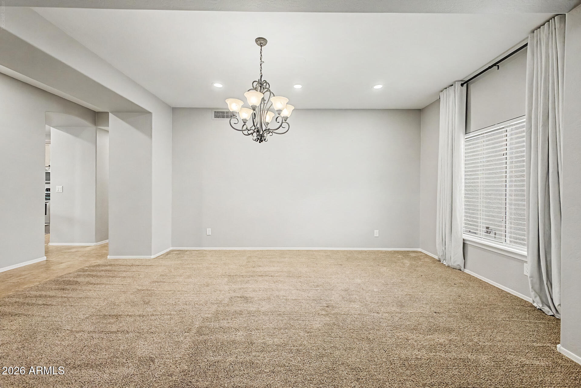 VALENCIA GROVES - Residential