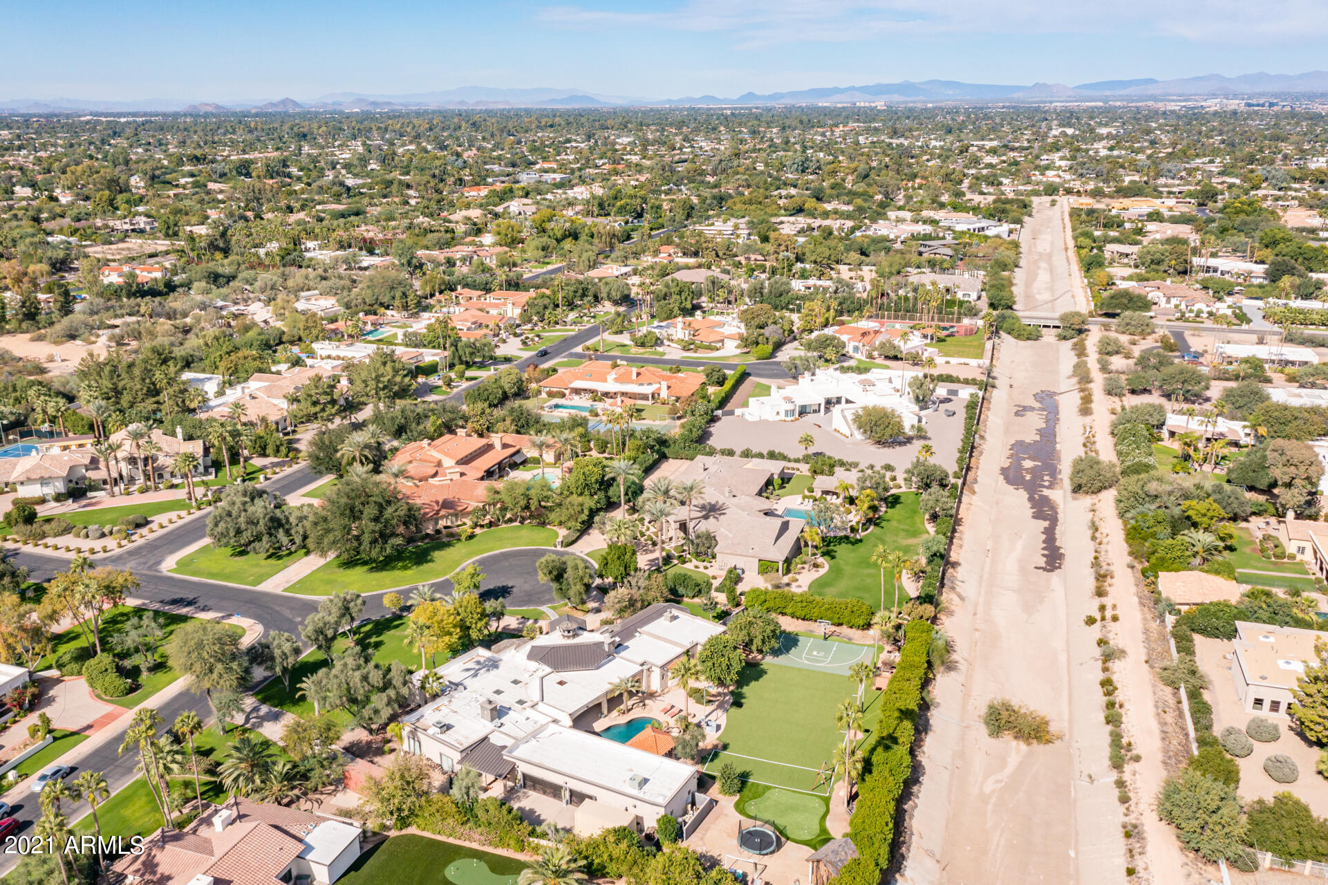 CAMELBACK COUNTRY ESTATES UNIT 1 LOTS 1 THRU 23 25 - Residential