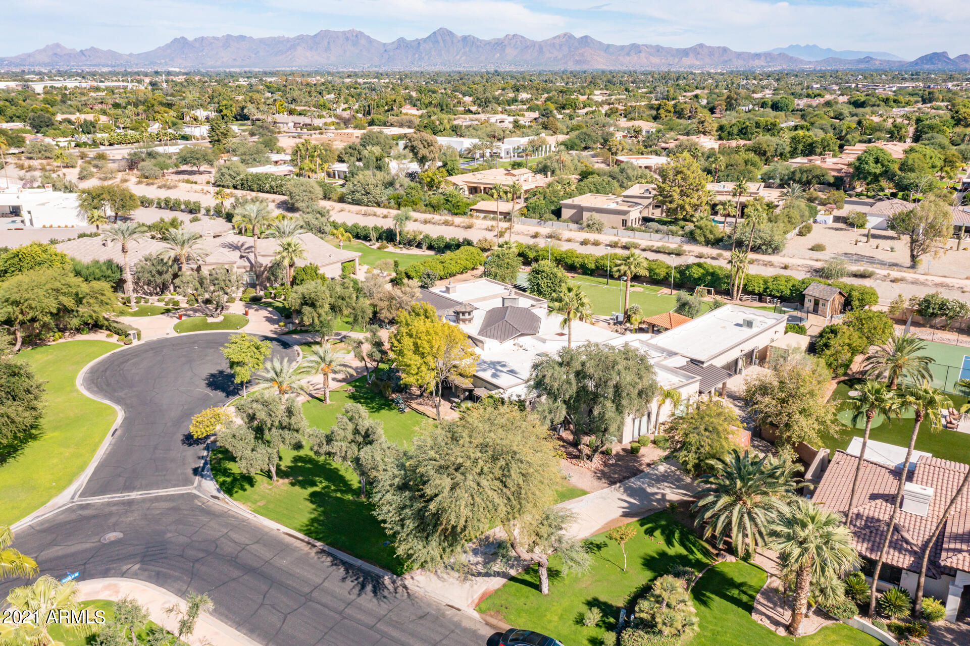 CAMELBACK COUNTRY ESTATES UNIT 1 LOTS 1 THRU 23 25 - Residential