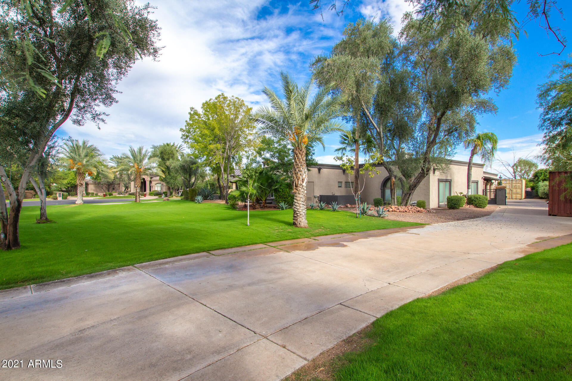 CAMELBACK COUNTRY ESTATES UNIT 1 LOTS 1 THRU 23 25 - Residential