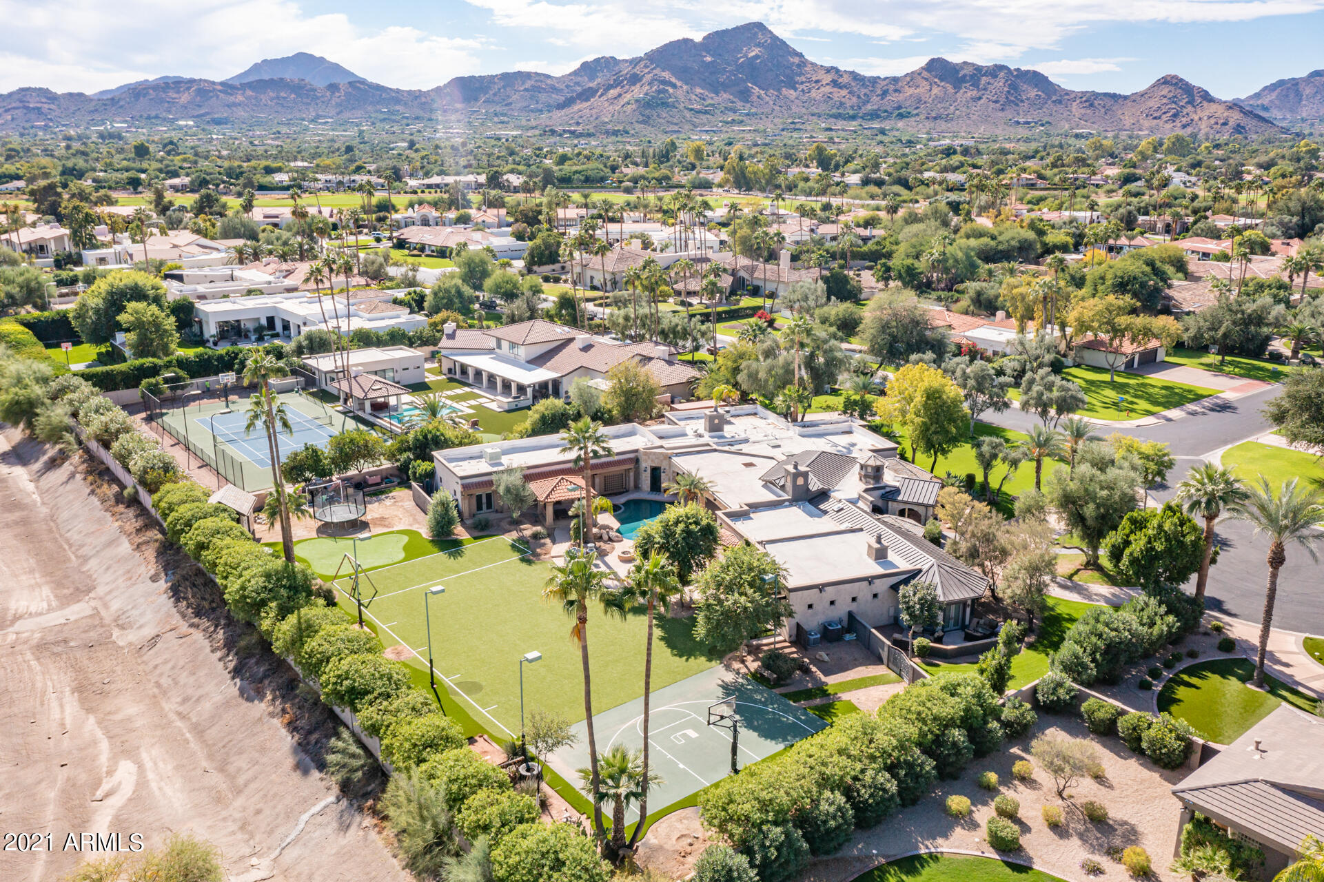 CAMELBACK COUNTRY ESTATES UNIT 1 LOTS 1 THRU 23 25 - Residential