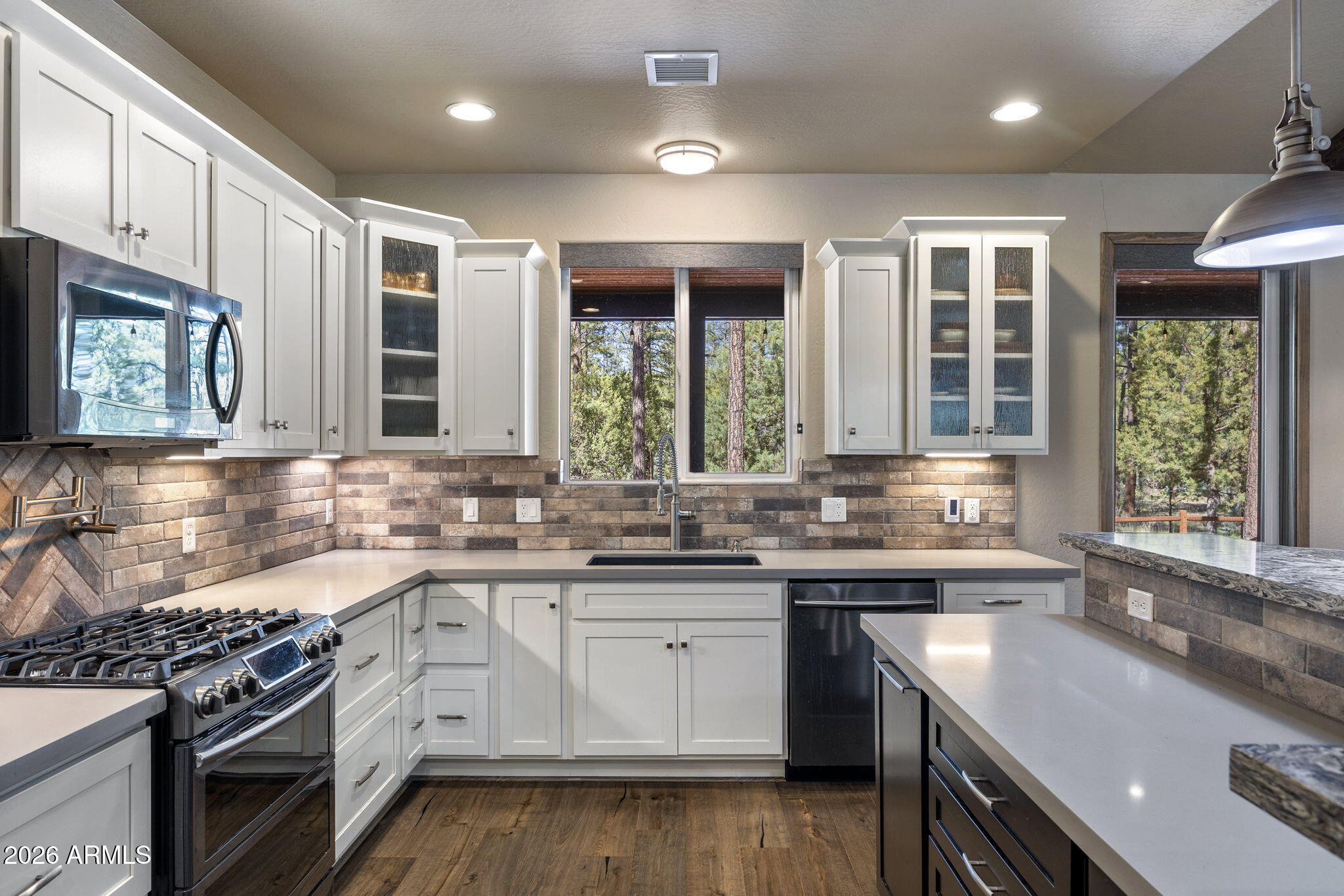 MOUNTAIN GATE UNIT 1 - Residential