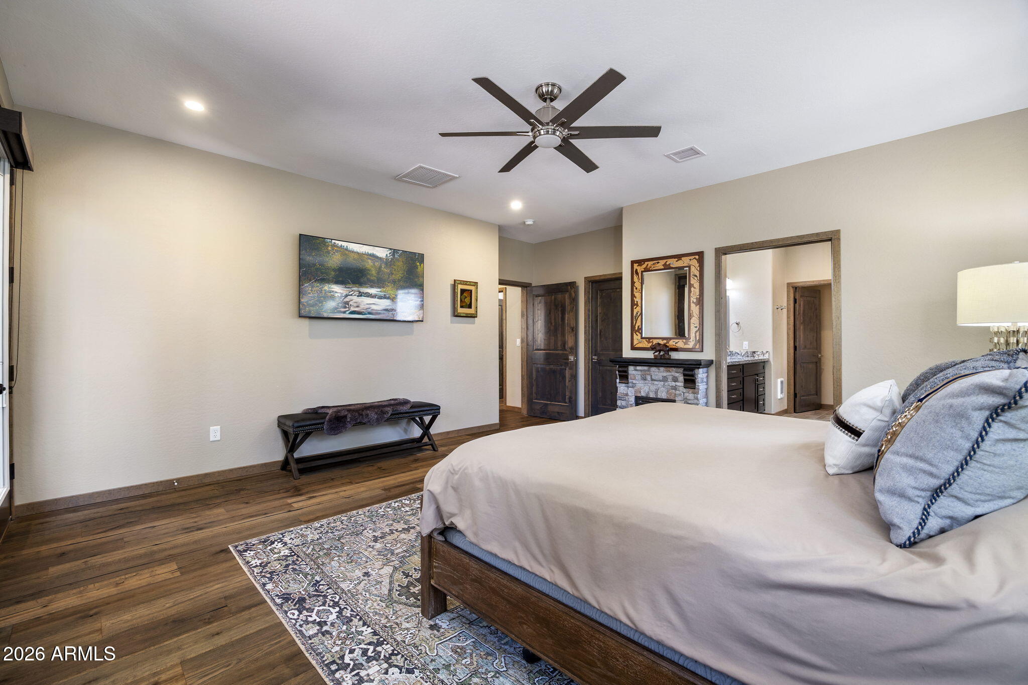 MOUNTAIN GATE UNIT 1 - Residential