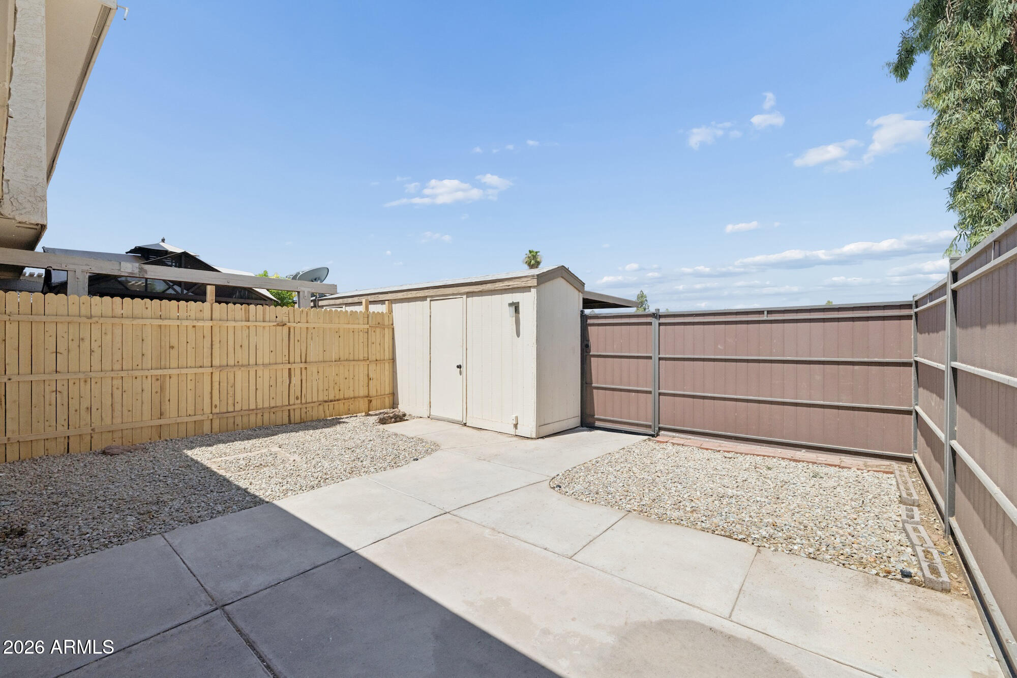 PARK PREMIERE SOUTH TOWNHOUSES - Residential