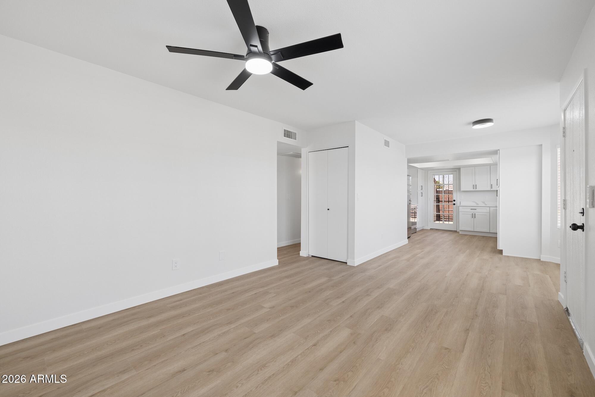 PARK PREMIERE SOUTH TOWNHOUSES - Residential