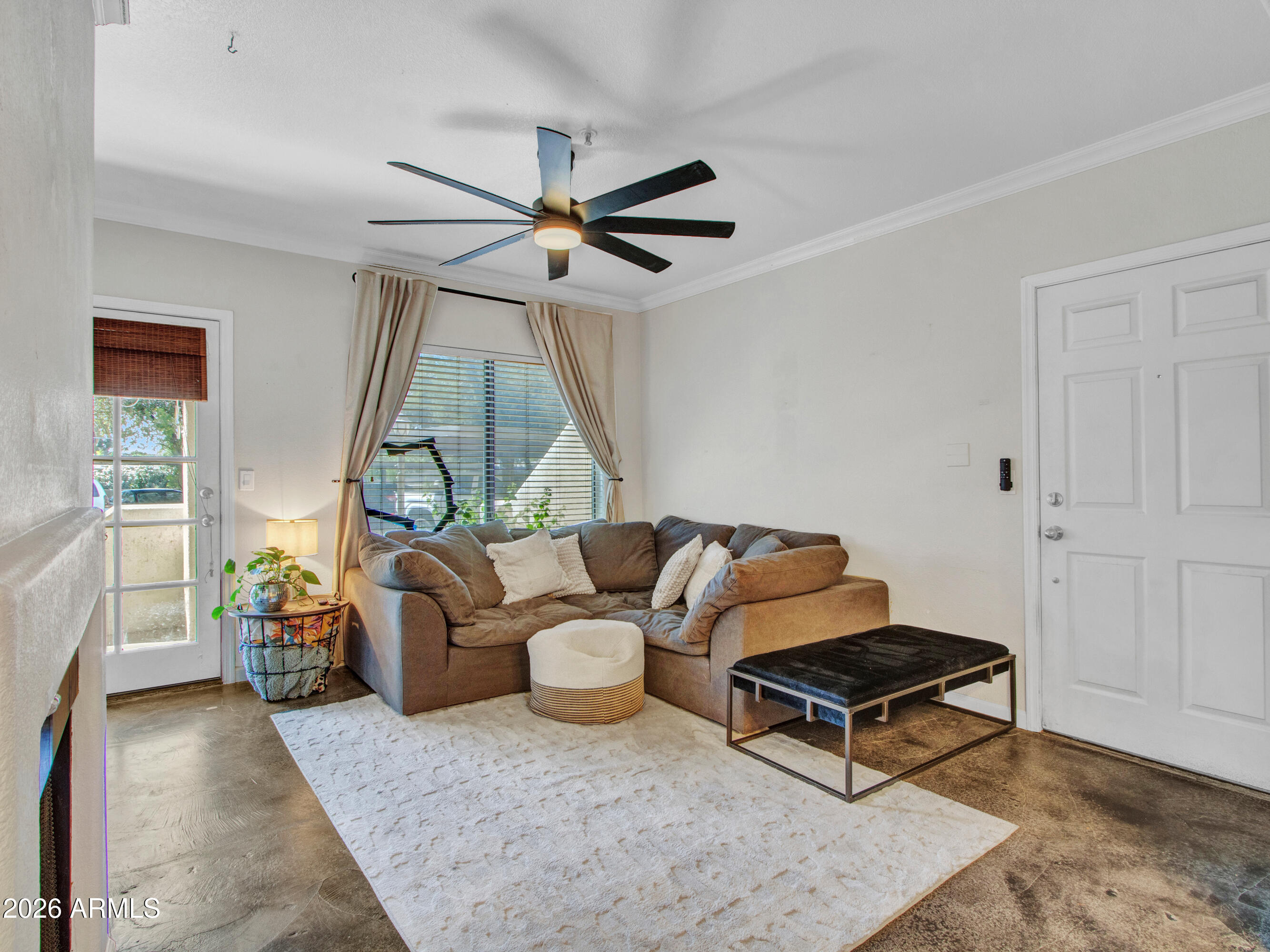 LAS BRISAS CONDOMINIUMS - Residential