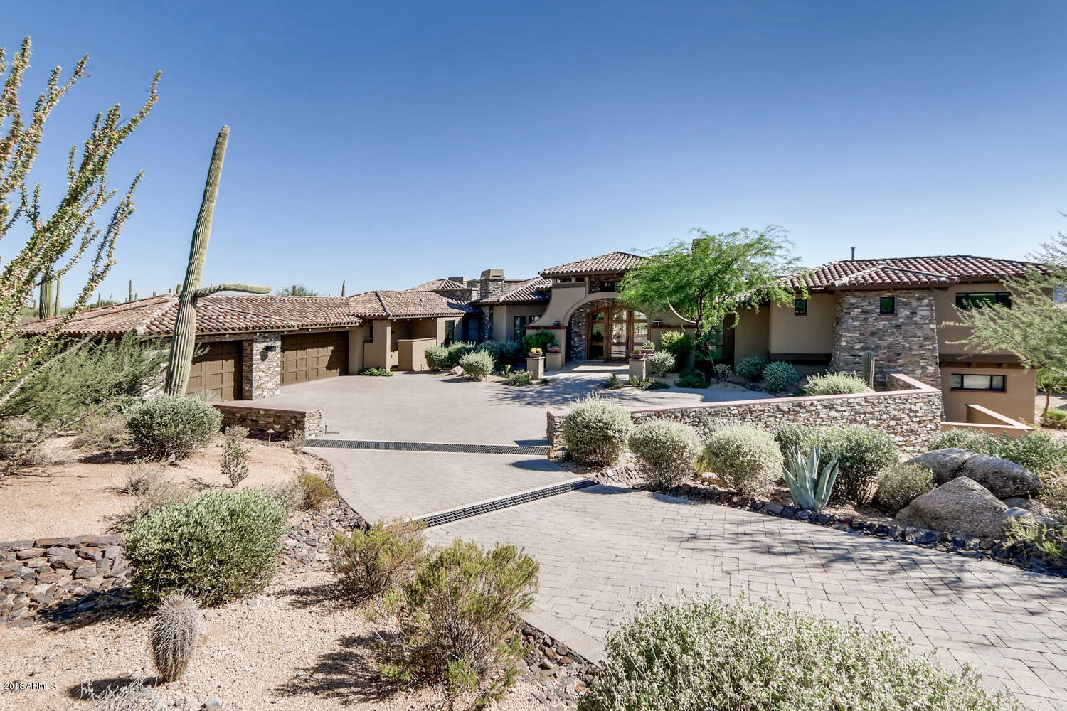 DESERT MOUNTAIN - Residential