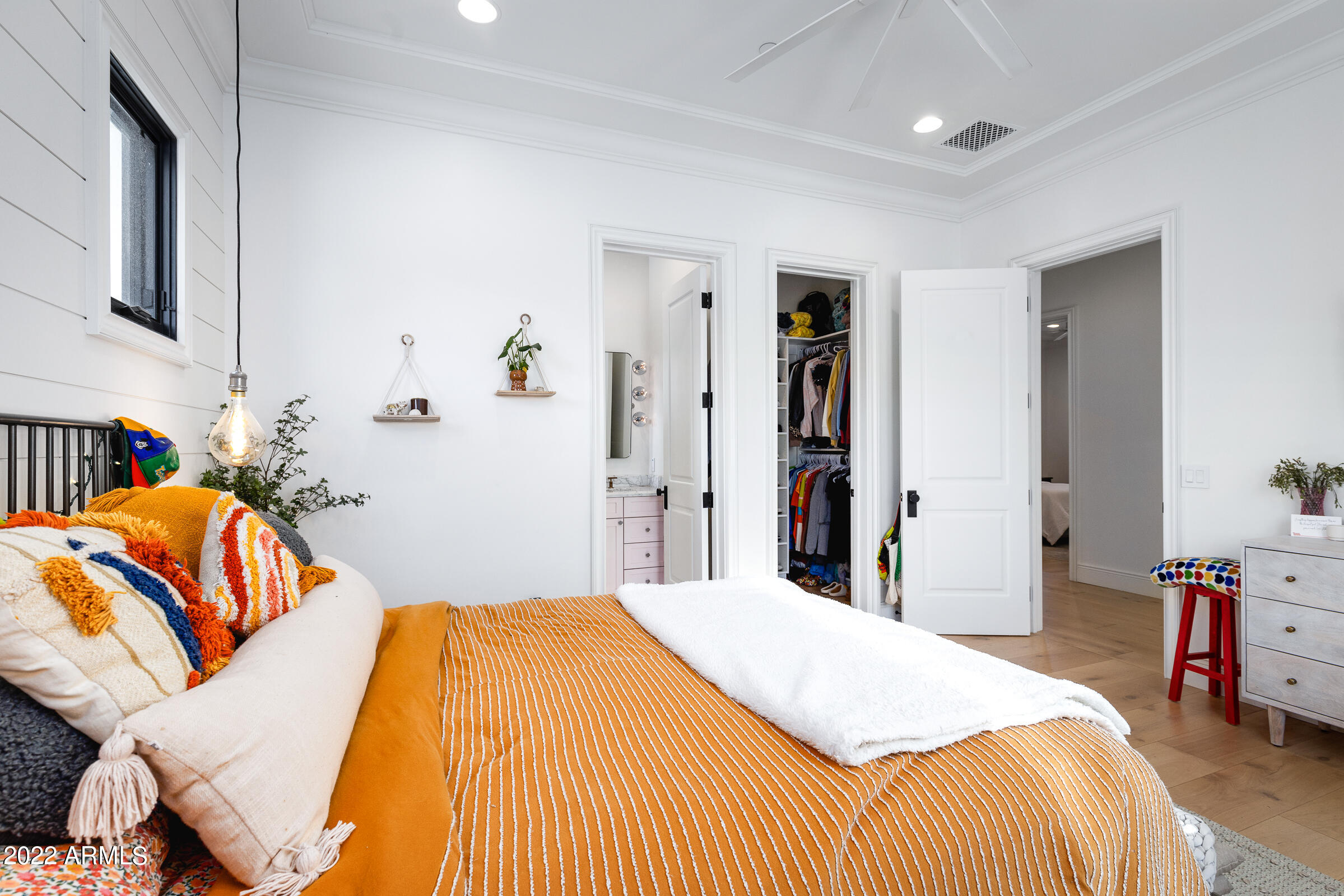 PECAN LIGHTS - Residential