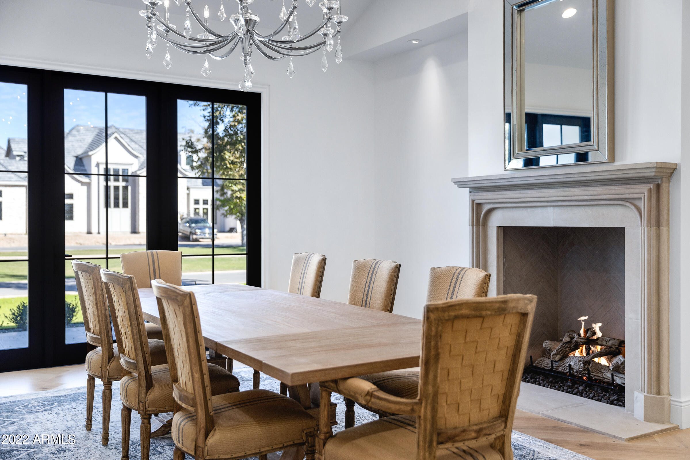 PECAN LIGHTS - Residential