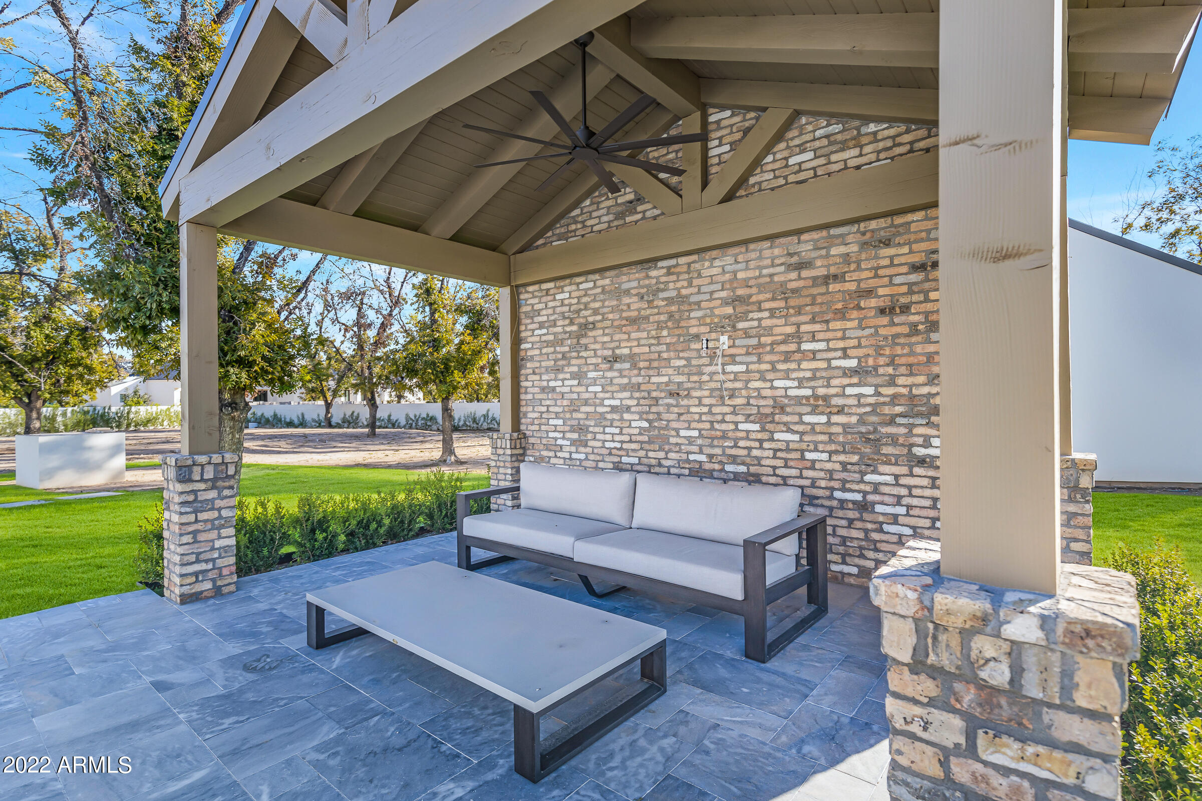 PECAN LIGHTS - Residential