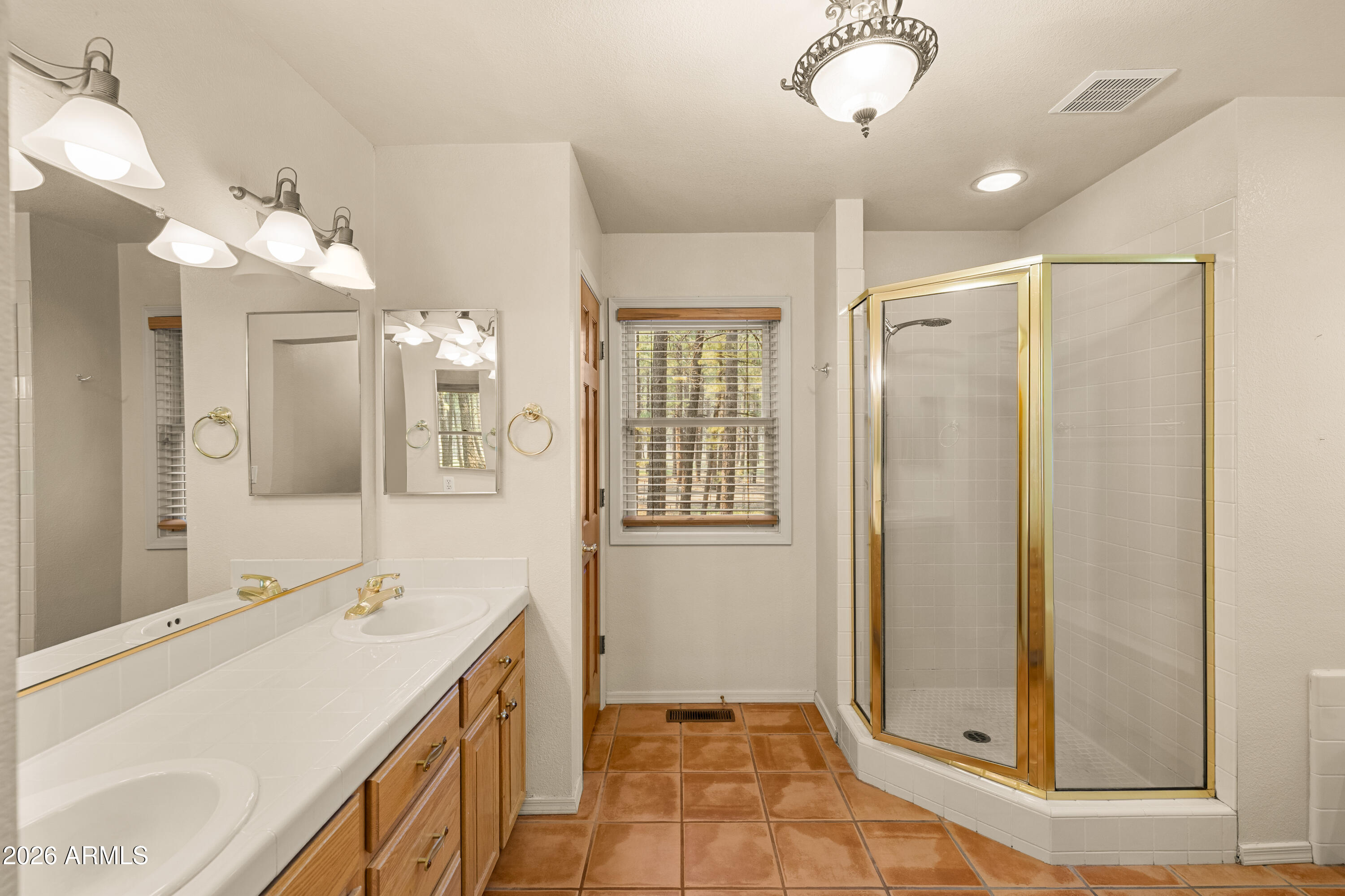 EQUESTRIAN EST AT THE FLAGSTAFF RIDING CLUB RESUB - Residential