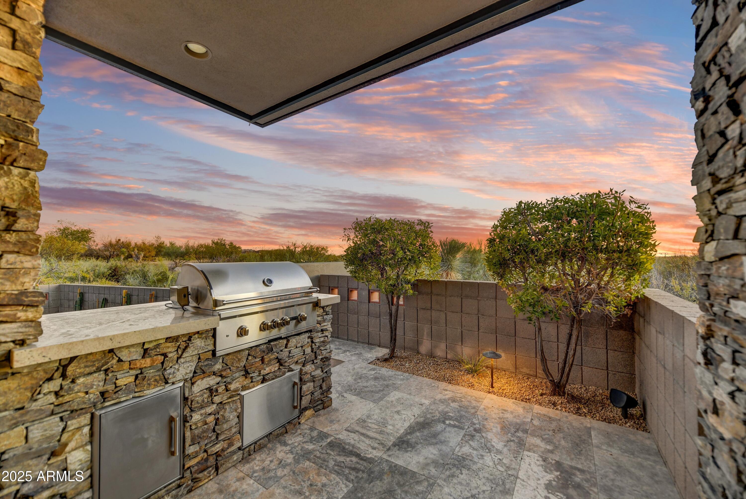DESERT MOUNTAIN - Residential