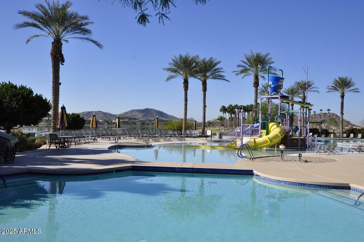 ESTRELLA PARCEL 9 LOT 1-92 TR A-D - Land