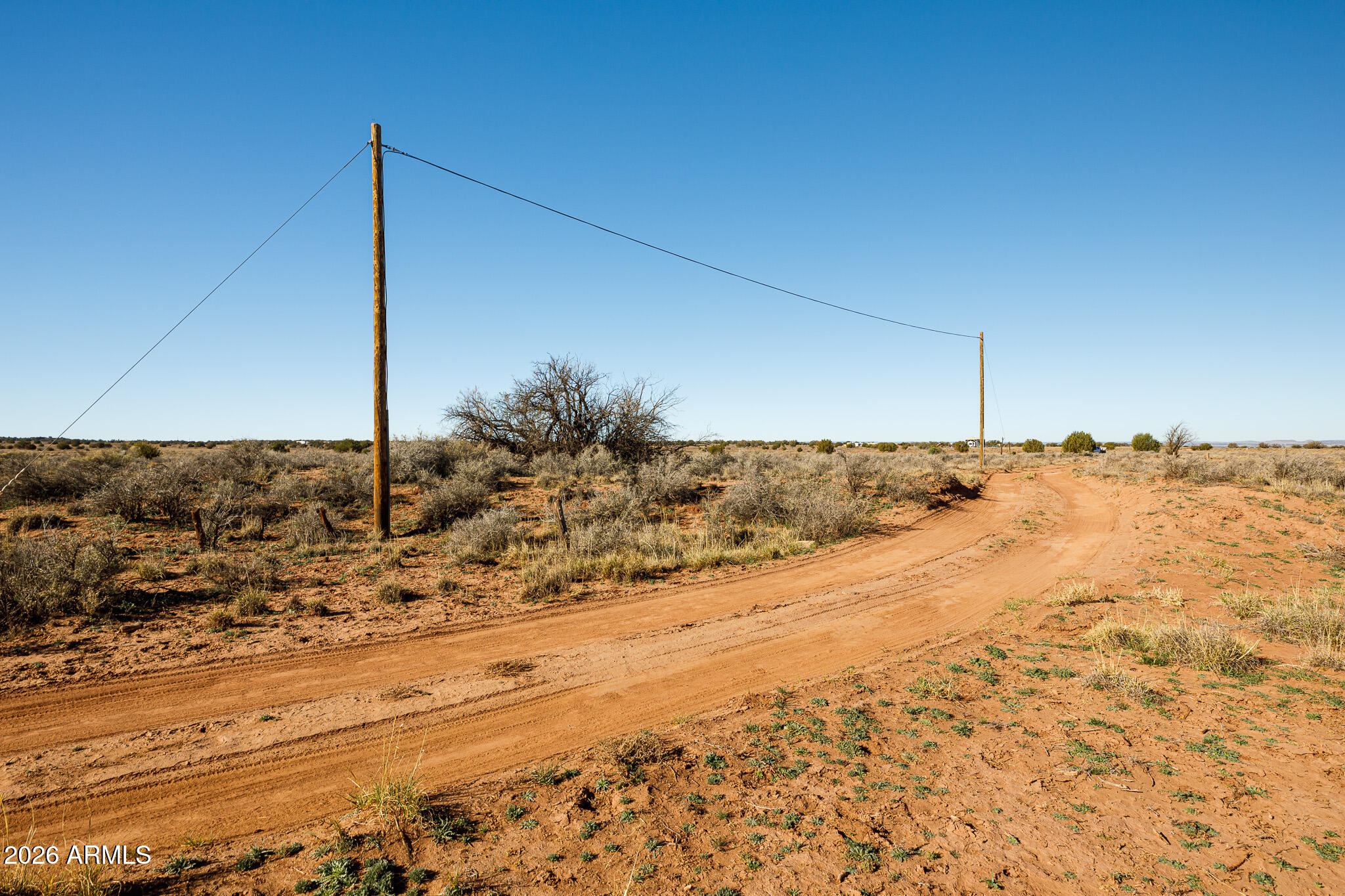 Ranch of White Mountains - Land