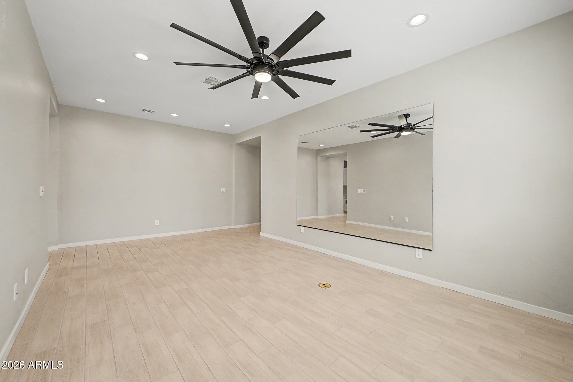 Falcon Ridge - Residential