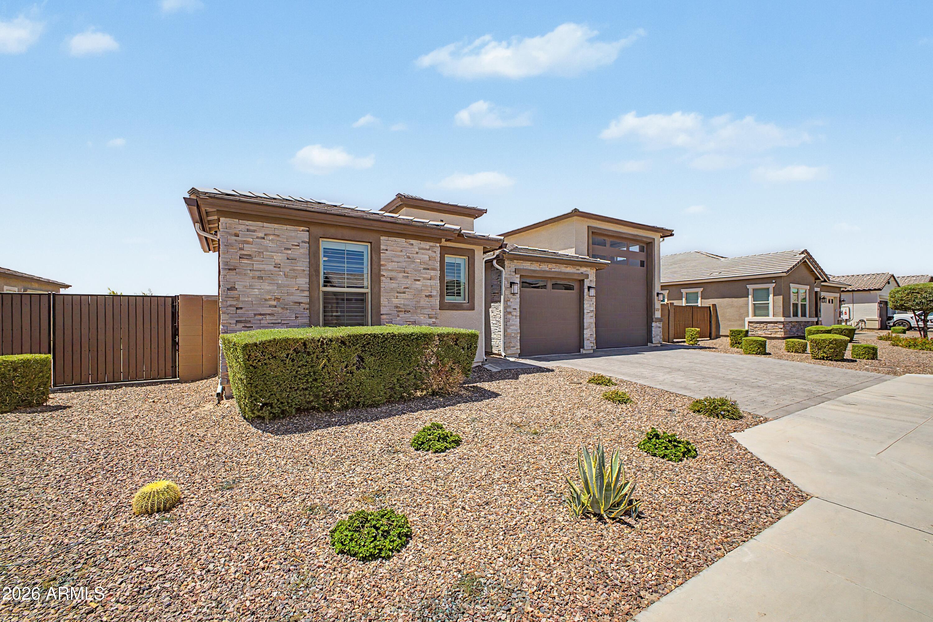 Falcon Ridge - Residential