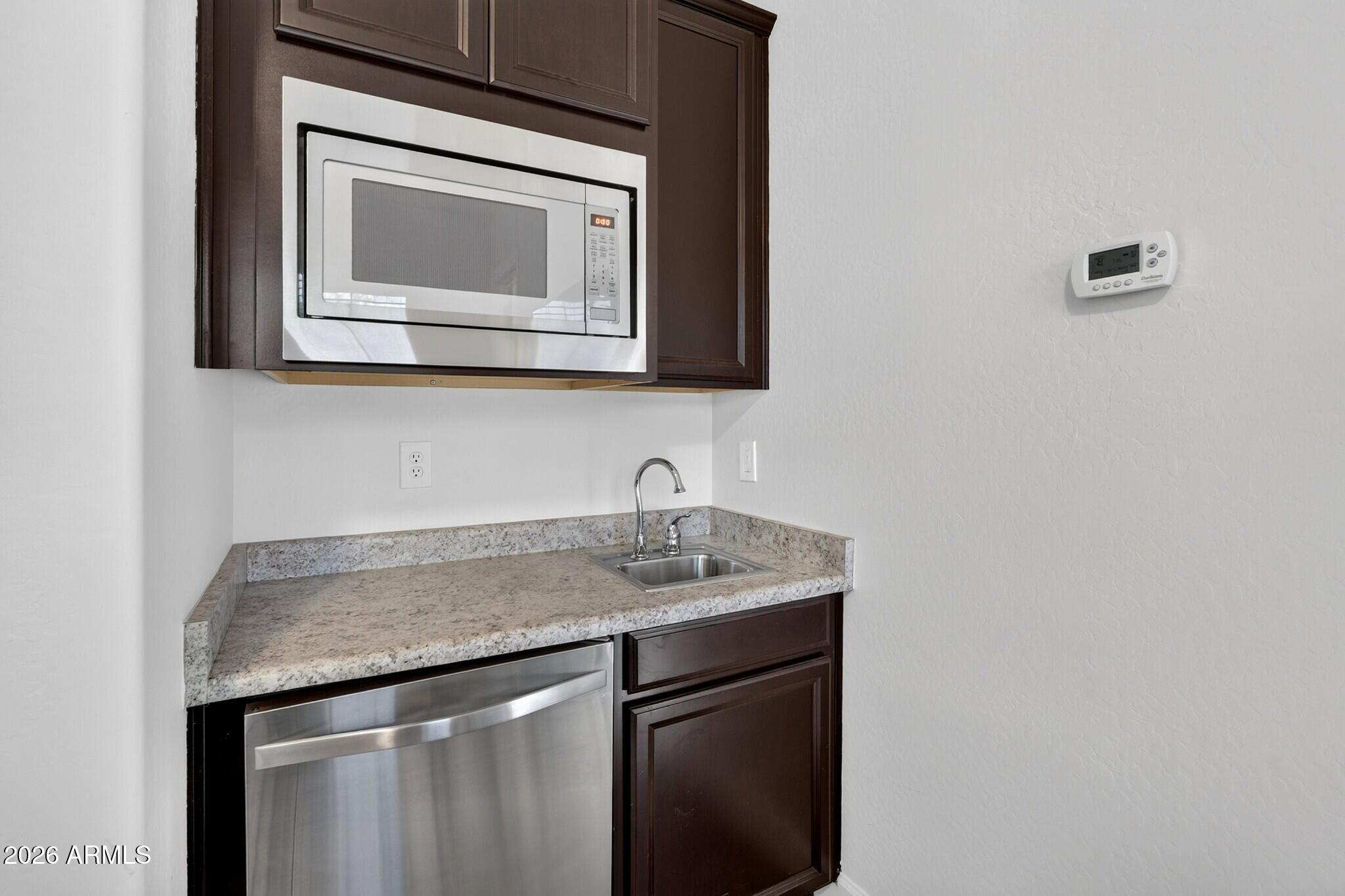 GRANITE RIDGE - Residential