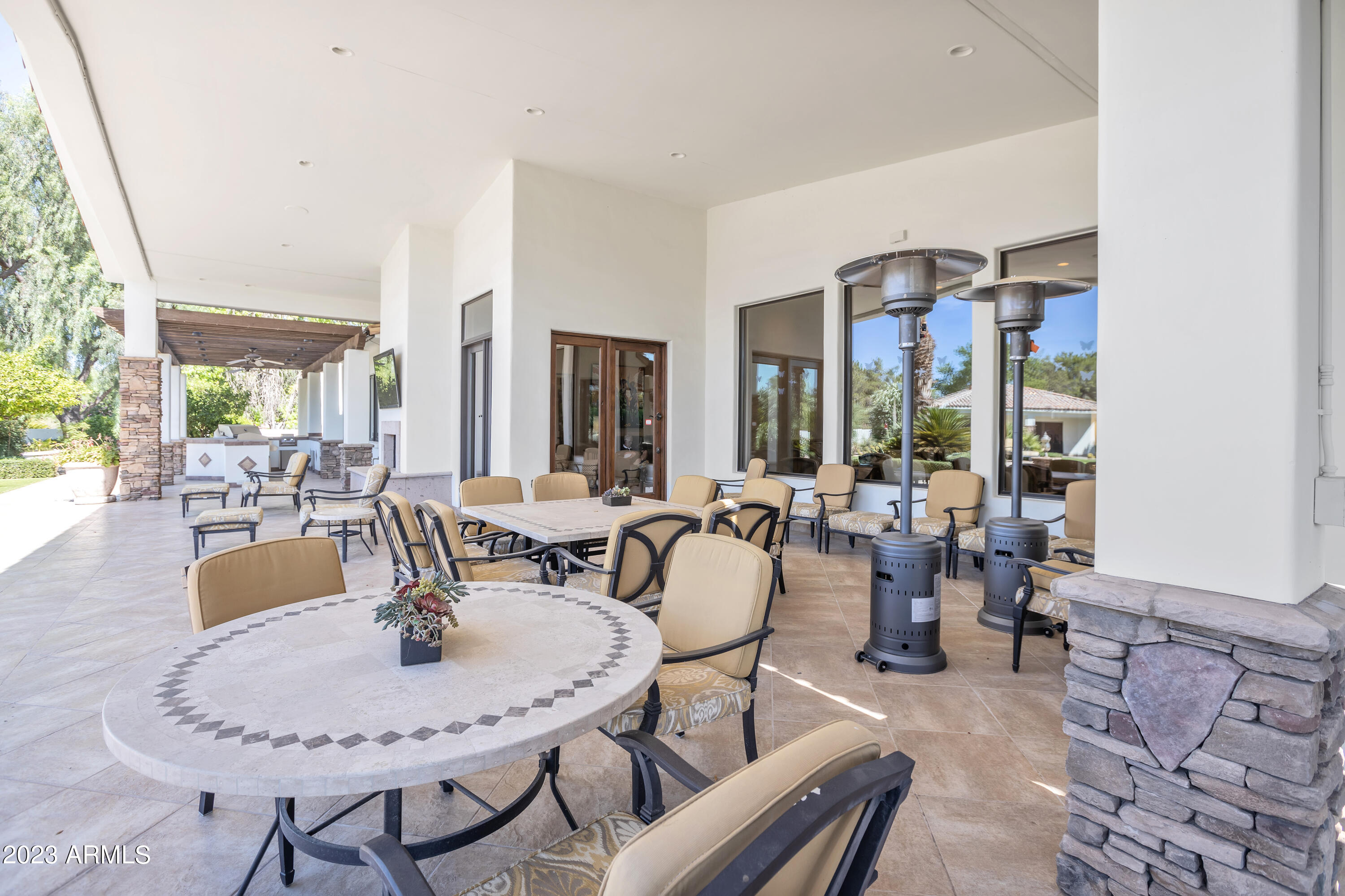 PV MANOR - Residential
