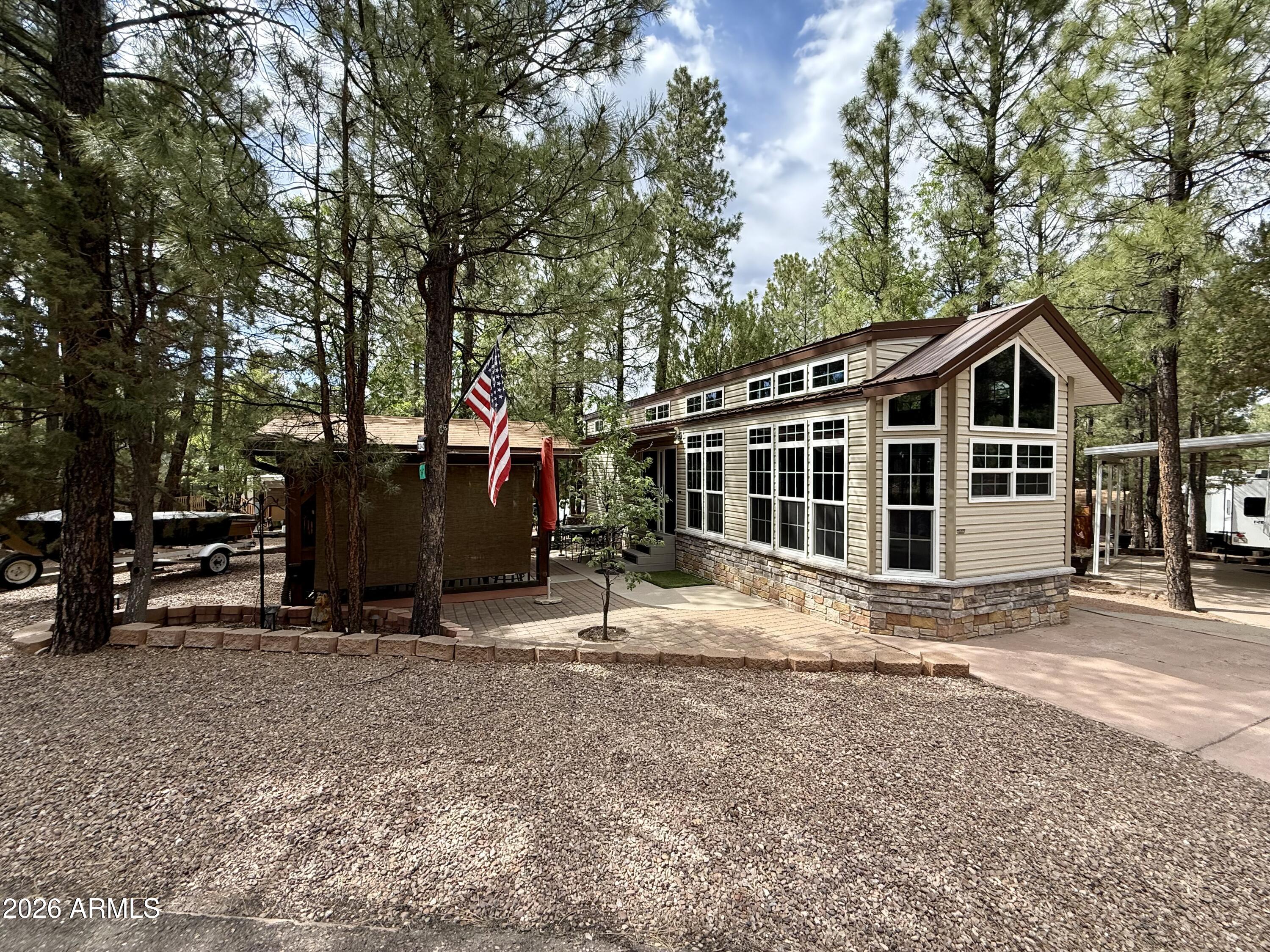 WHITE MOUNTAIN VACATION VILLAGE UNIT 2 - Residential