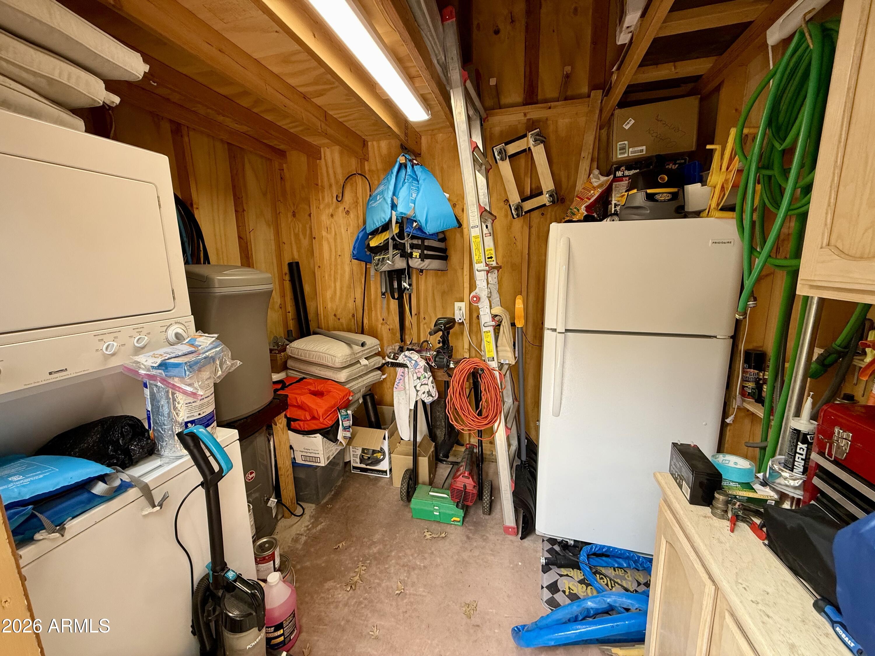 WHITE MOUNTAIN VACATION VILLAGE UNIT 2 - Residential