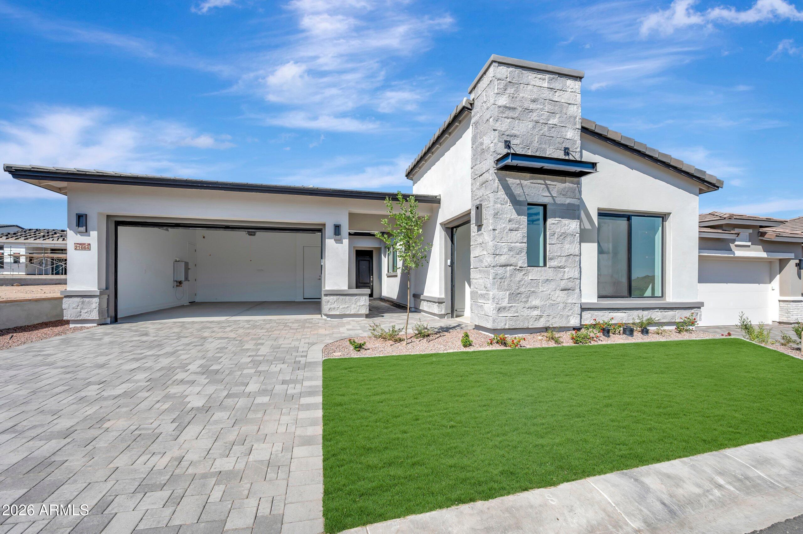 VERRADO REGENT HILLS PHASE 3A - Residential