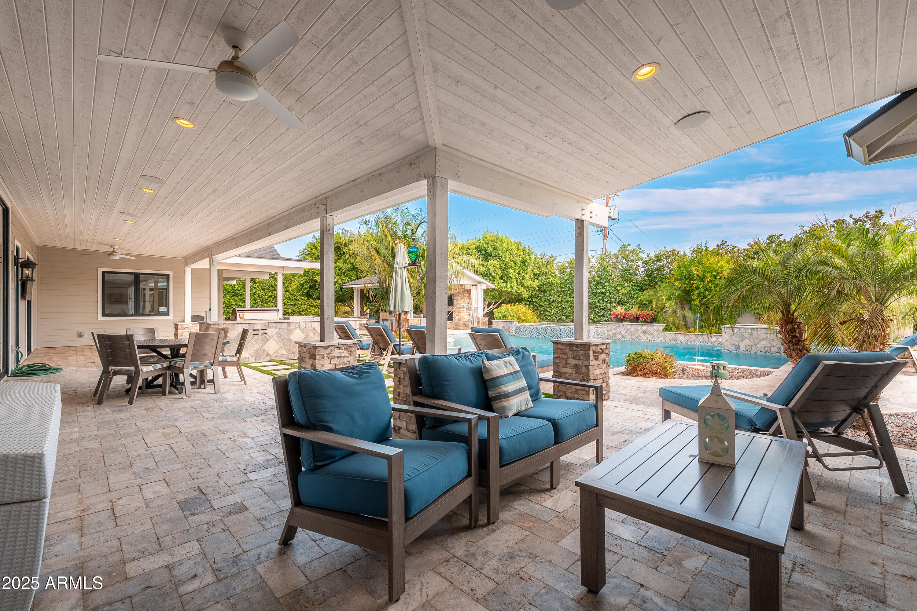 DEL RAY ESTATES - Residential