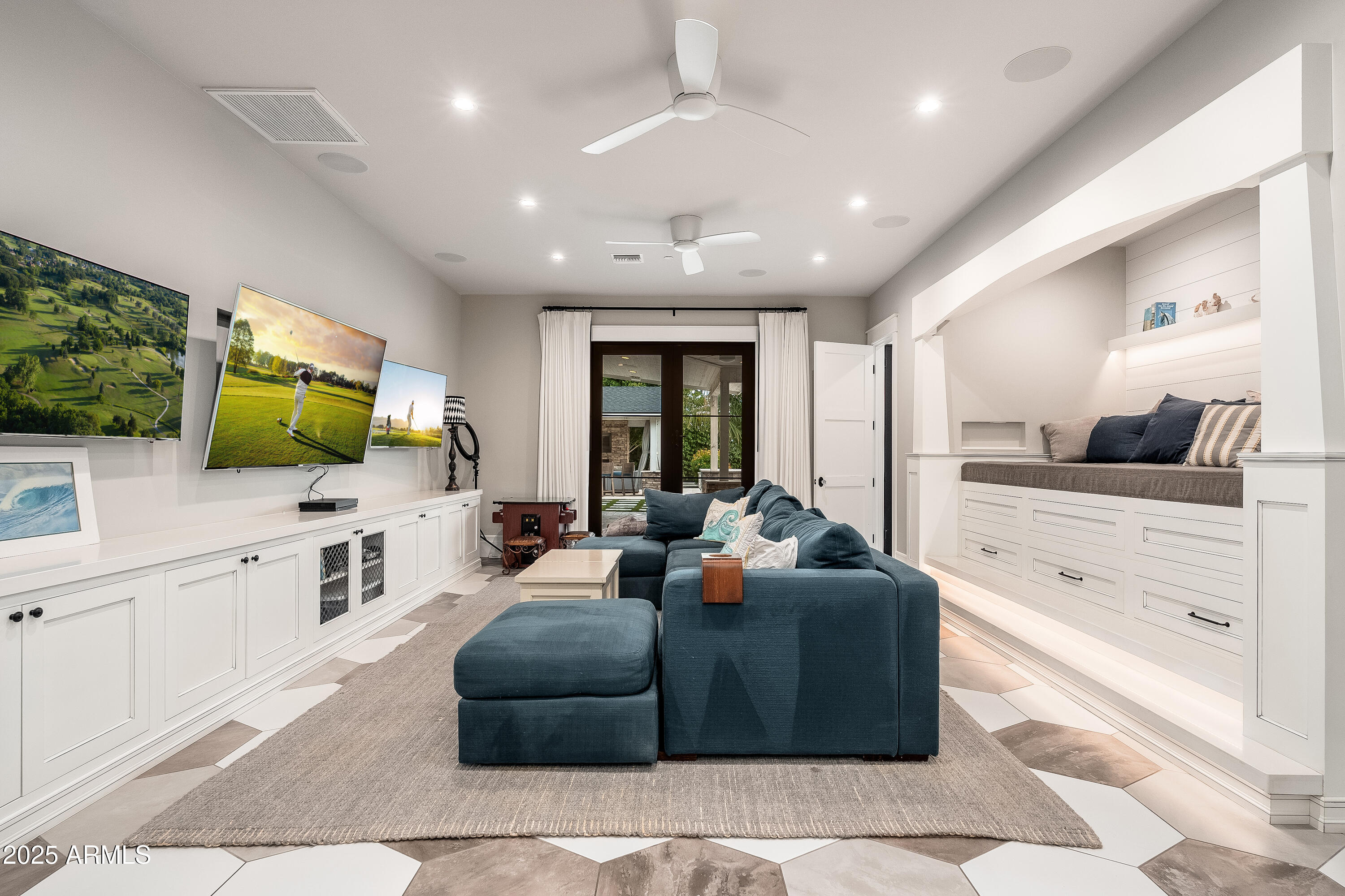 DEL RAY ESTATES - Residential