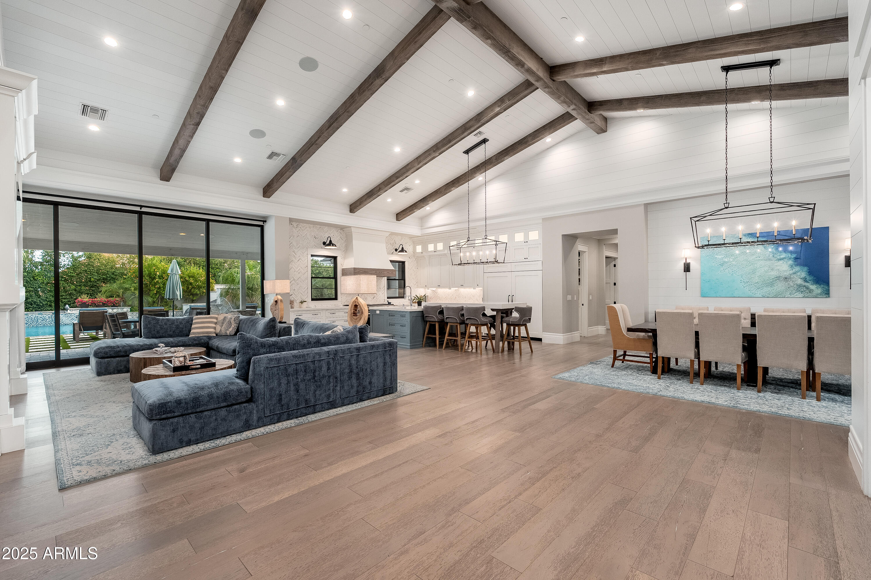 DEL RAY ESTATES - Residential