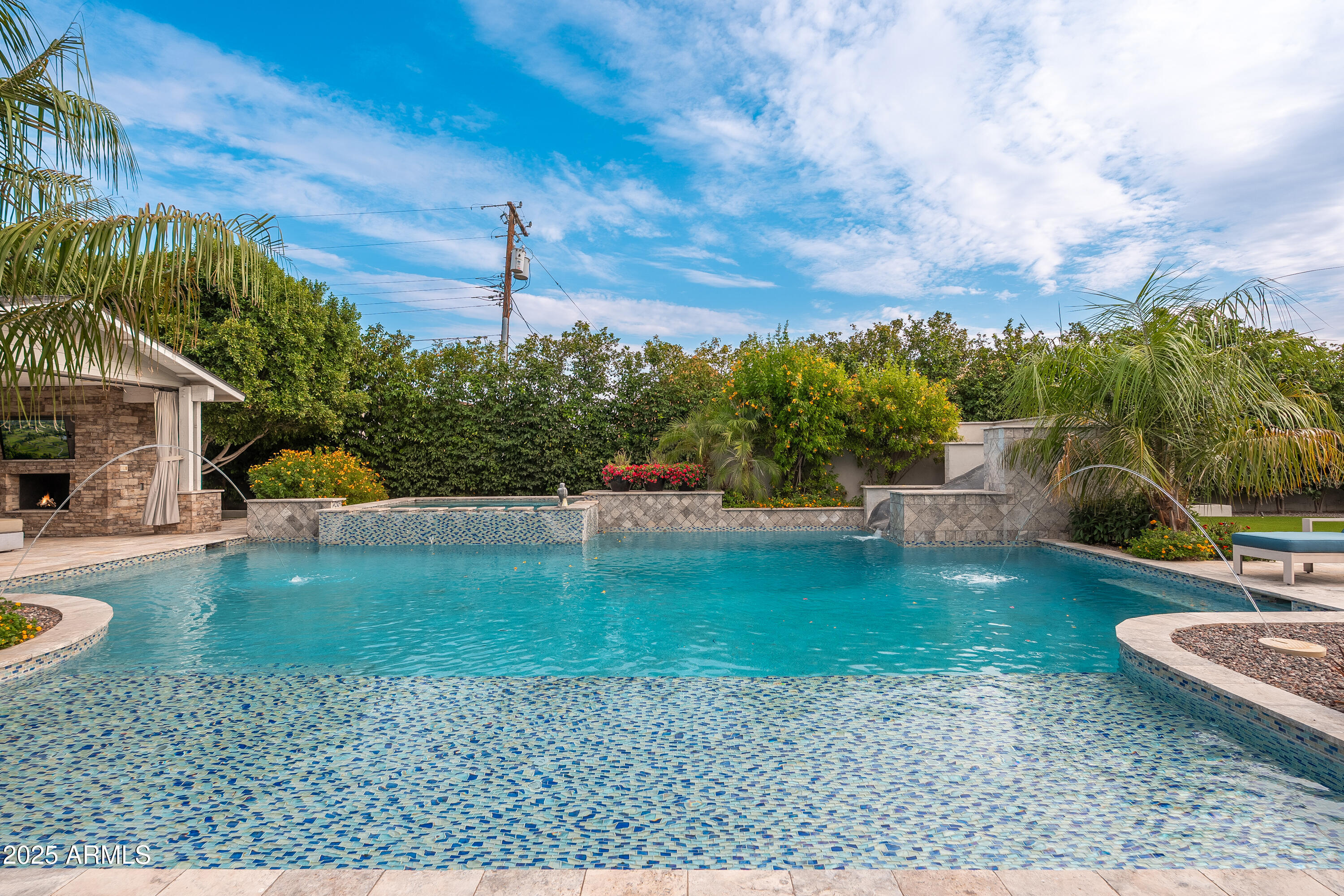 DEL RAY ESTATES - Residential