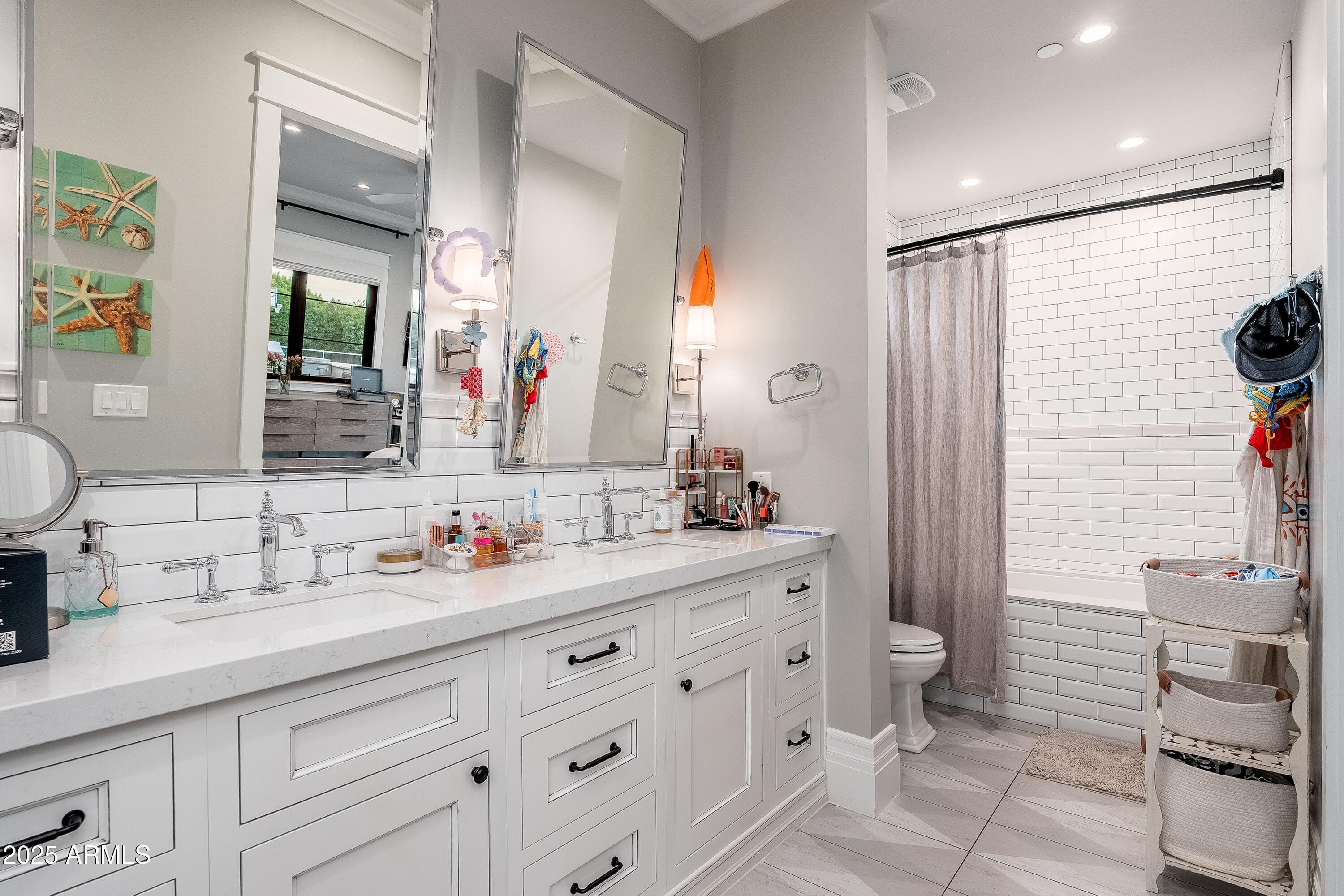 DEL RAY ESTATES - Residential