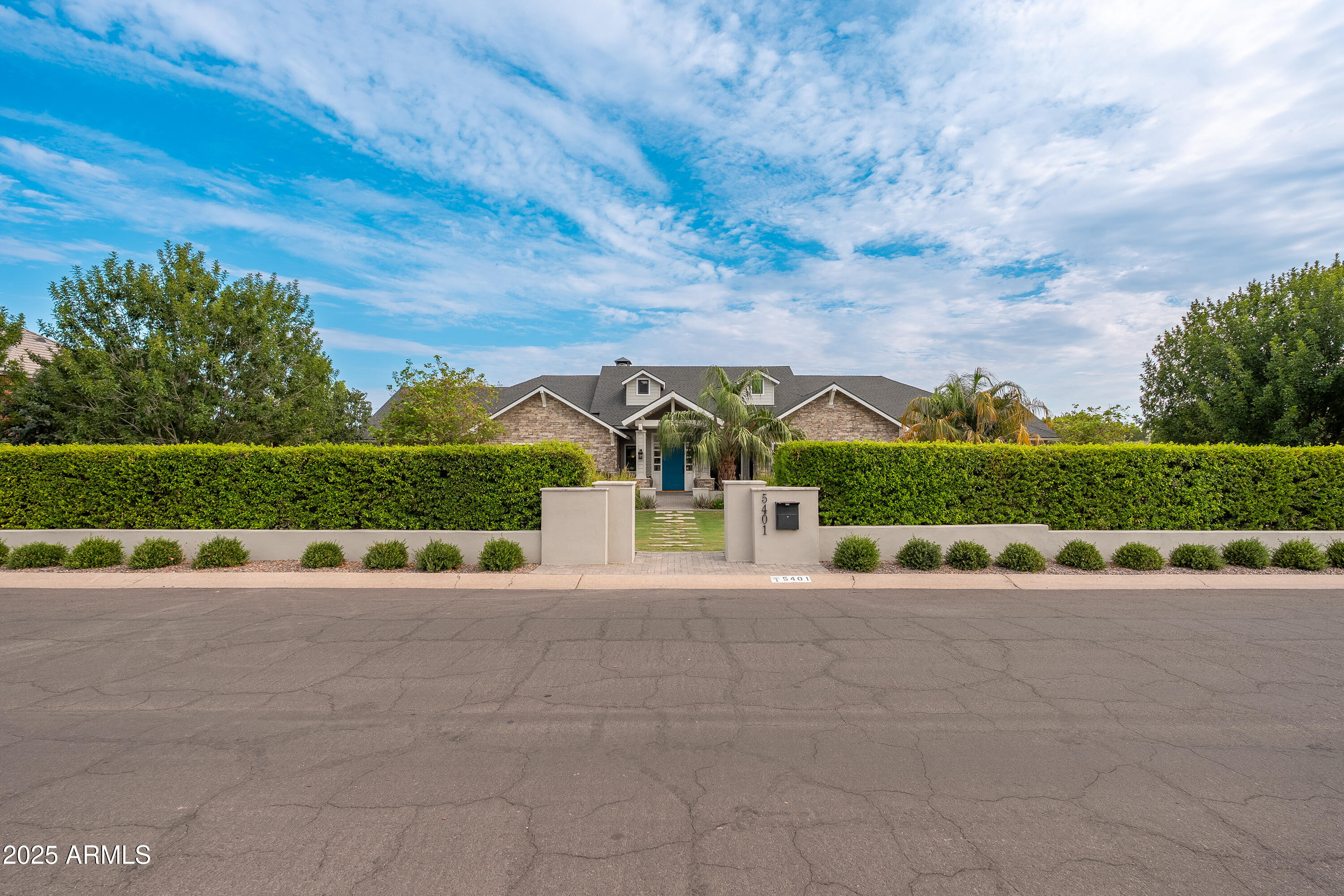 DEL RAY ESTATES - Residential