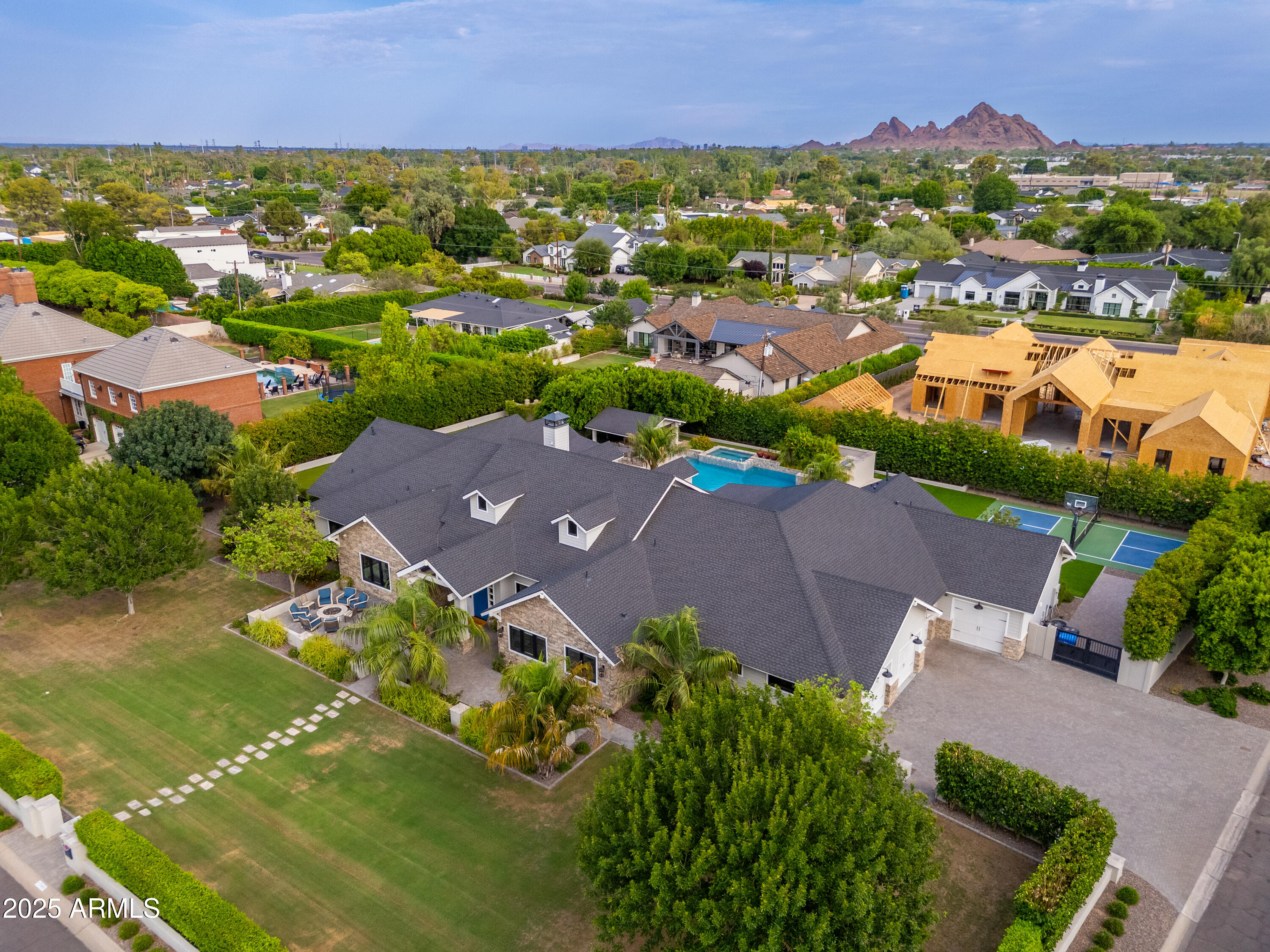 DEL RAY ESTATES - Residential