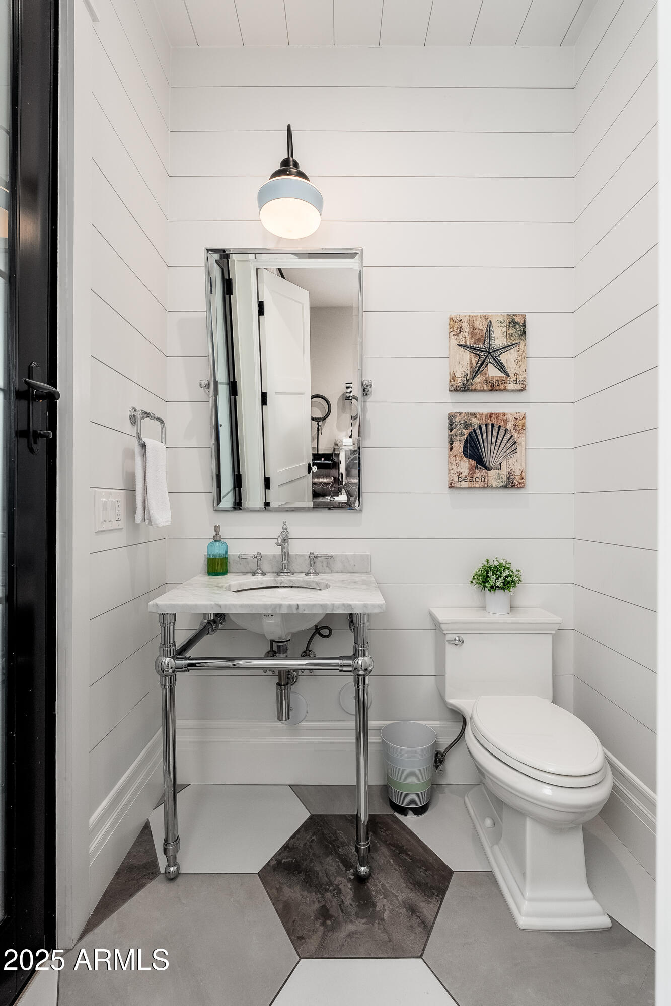 DEL RAY ESTATES - Residential
