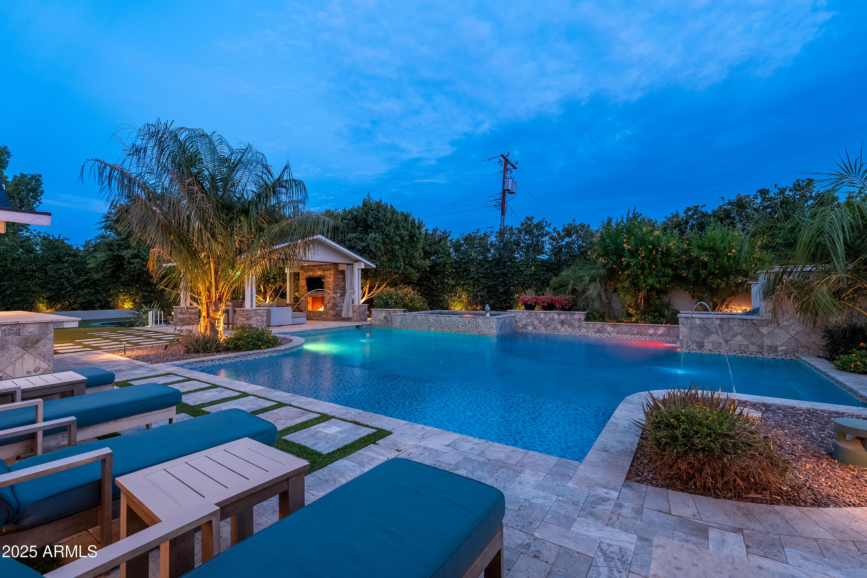 DEL RAY ESTATES - Residential