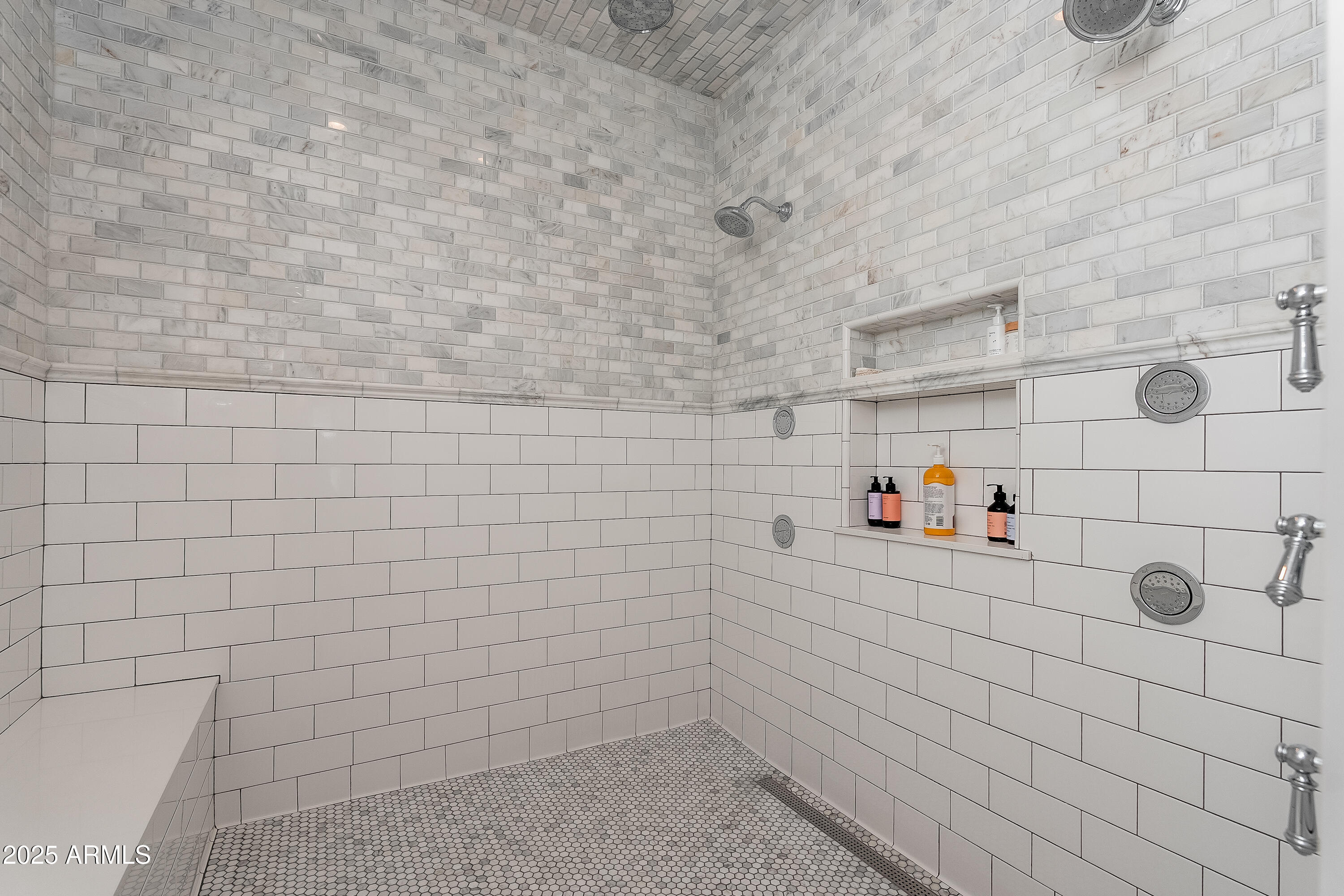 DEL RAY ESTATES - Residential